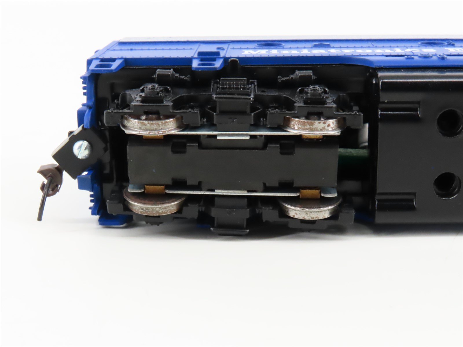 HO Scale Miniatronics' PEC2-1 Electrak Clean II Track Cleaner