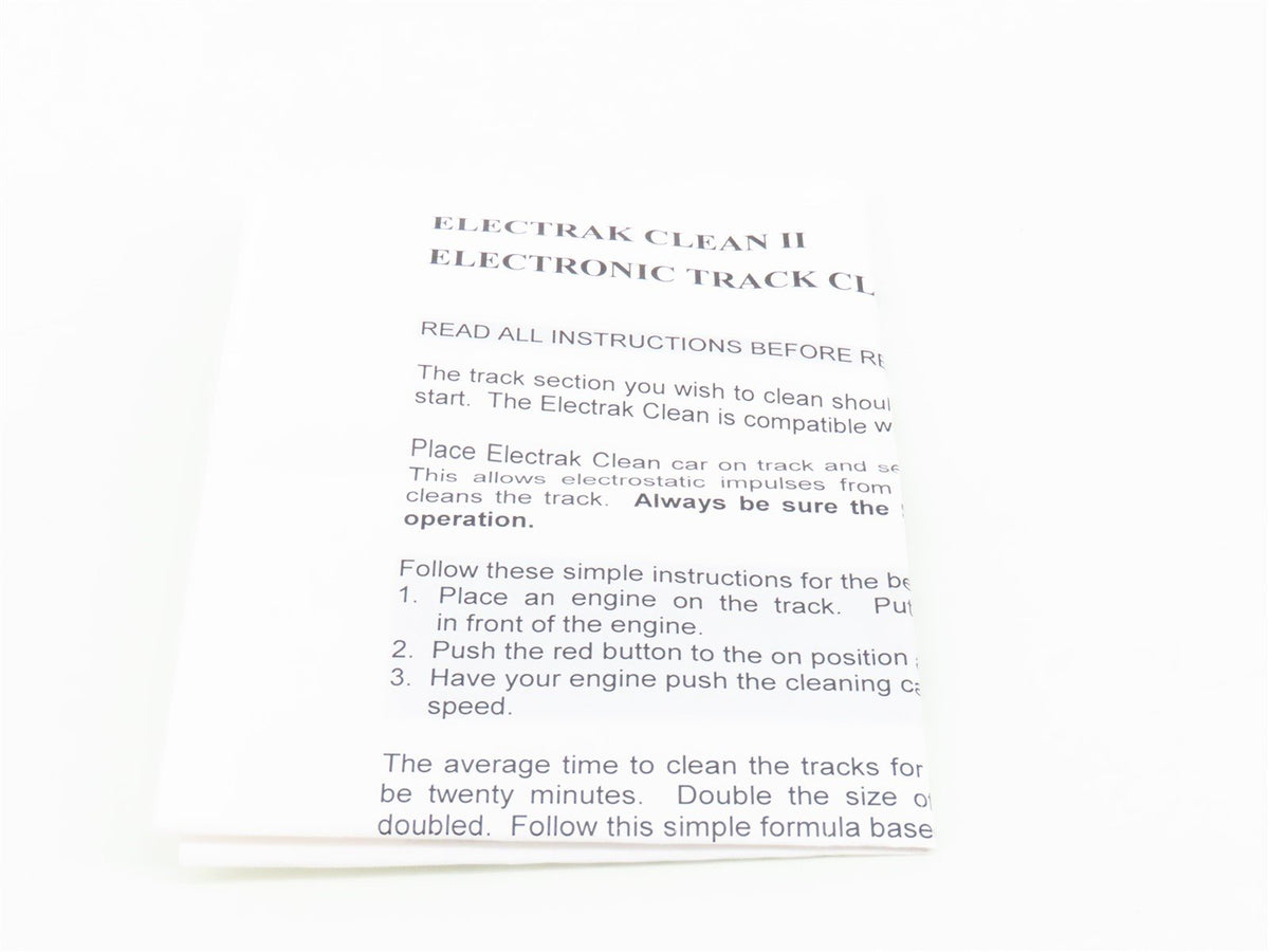 HO Scale Miniatronics&#39; PEC2-1 Electrak Clean II Track Cleaner