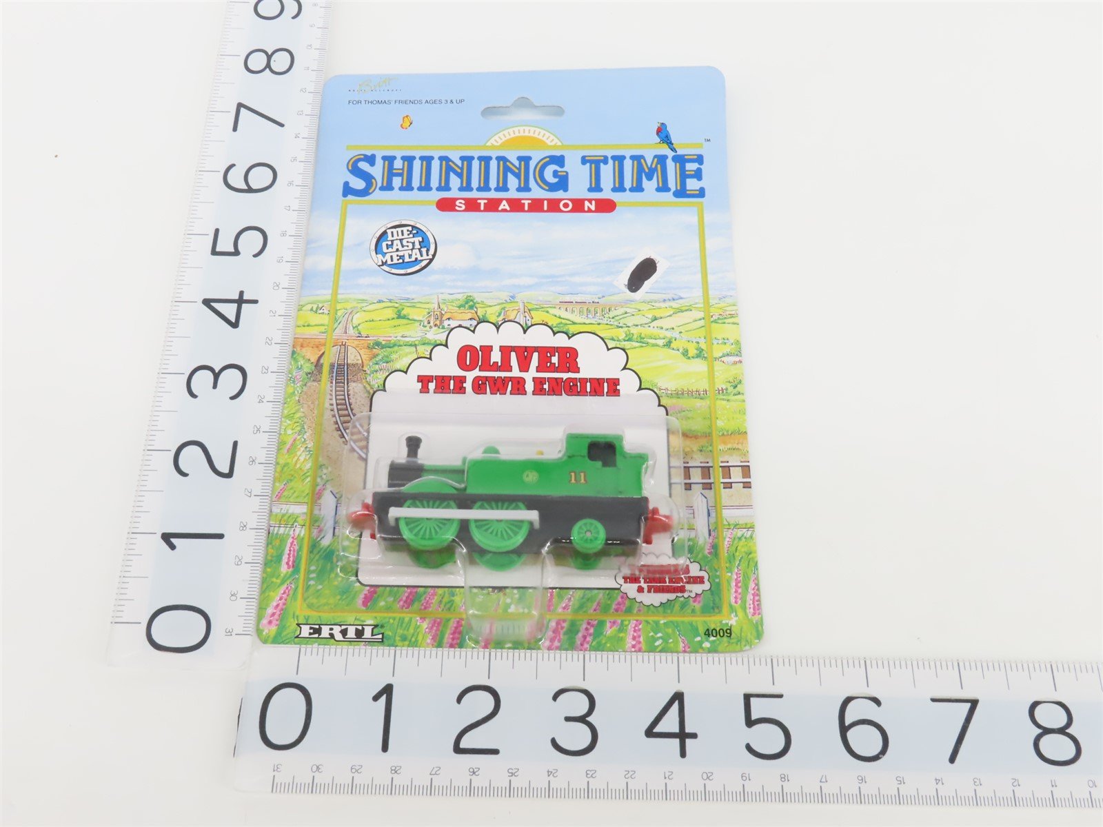 Ertl 4009 Die-Cast Thomas & Friends Oliver The GWR Steam Engine - UNPOWERED