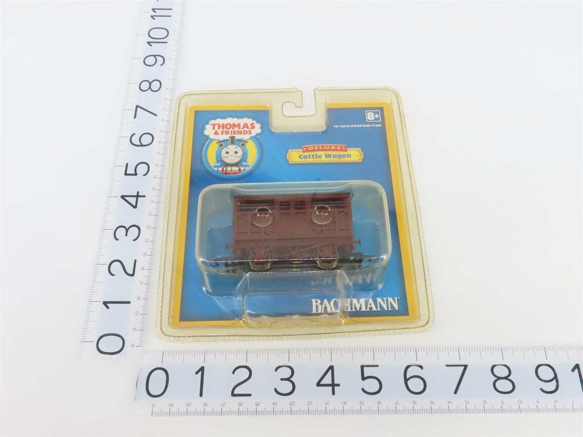 HO/OO Scale Bachmann 77030 Thomas &amp; Friends Deluxe Cattle Wagon - Sealed