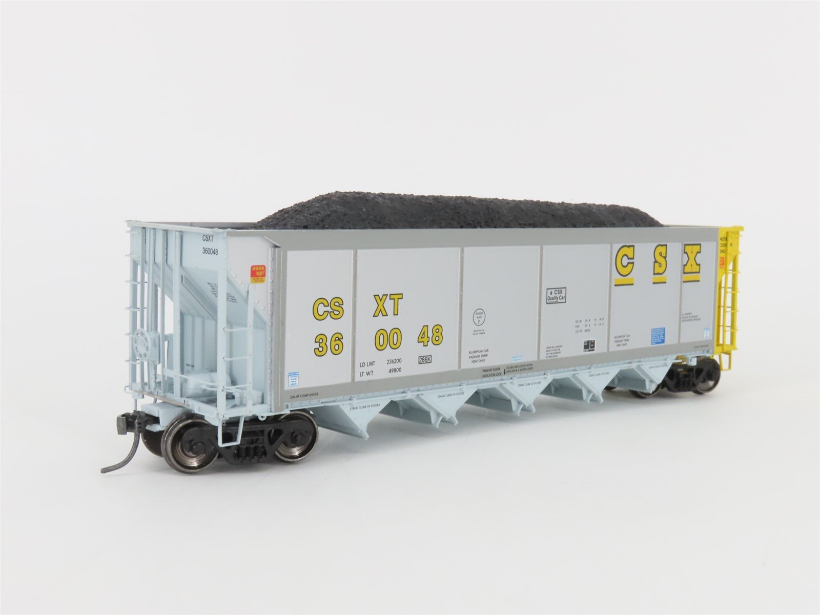 HO Scale ExactRail Evolution EE-1303-51 CSXT CSX 5-Bay Hopper #360048 w/ Load
