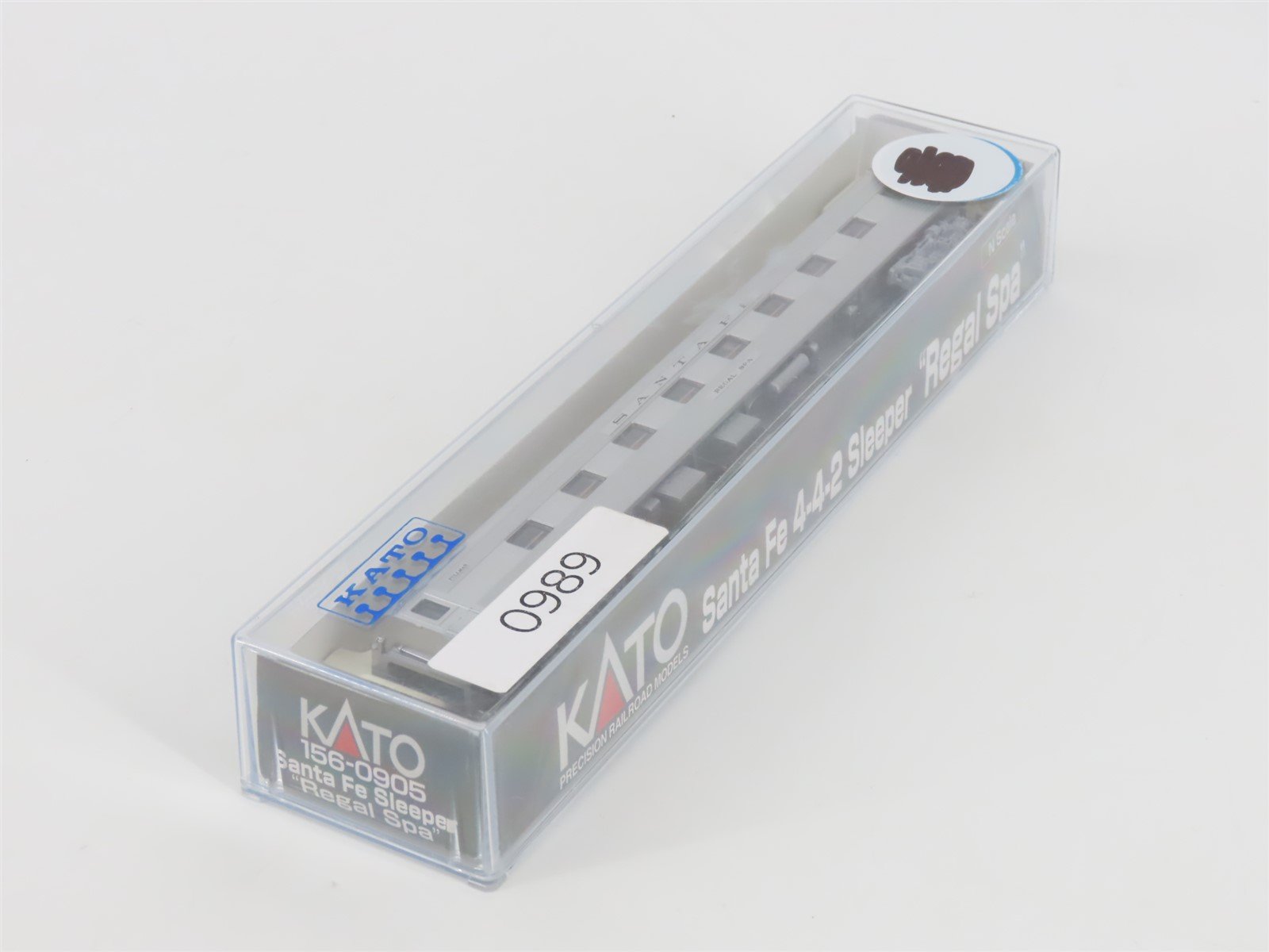 N Scale KATO 156-0905 ATSF Santa Fe Railroad Sleeper Passenger Car 