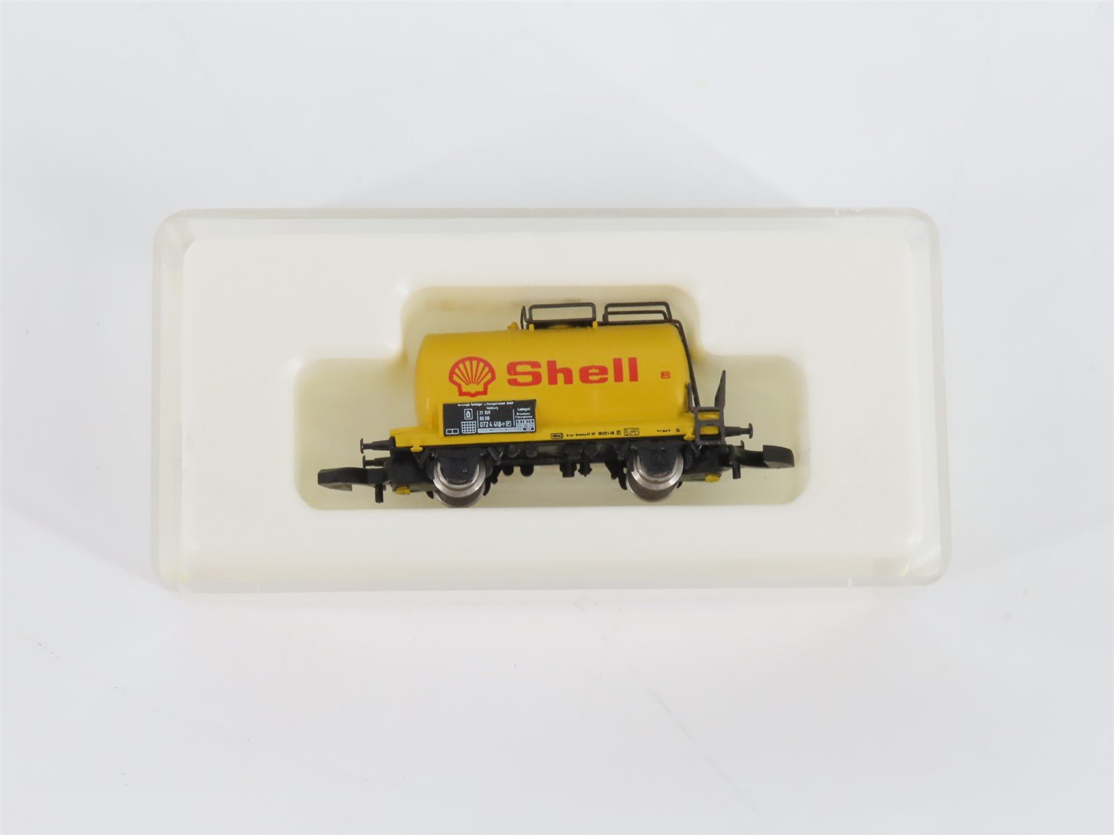 Z Scale Marklin Mini-Club 8611 Shell Oil Tank Car #0724 418-7