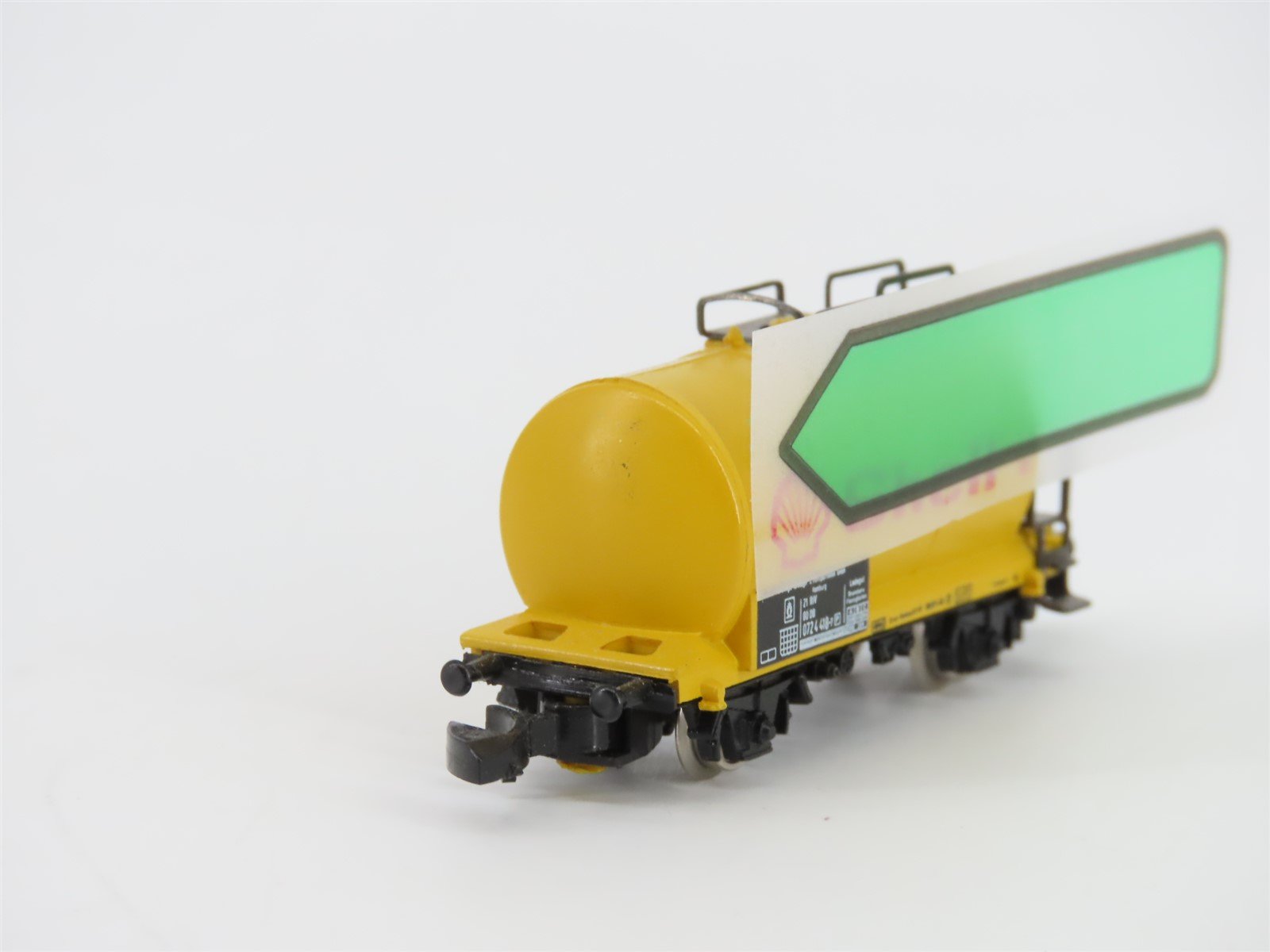 Z Scale Marklin Mini-Club 8611 Shell Oil Tank Car #0724 418-7