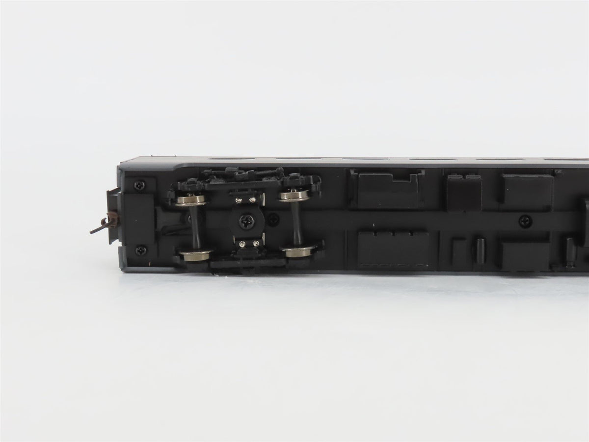 HO Scale Walthers 932-6832 NYC Pullman Standard 48-Seat Diner Passenger Car