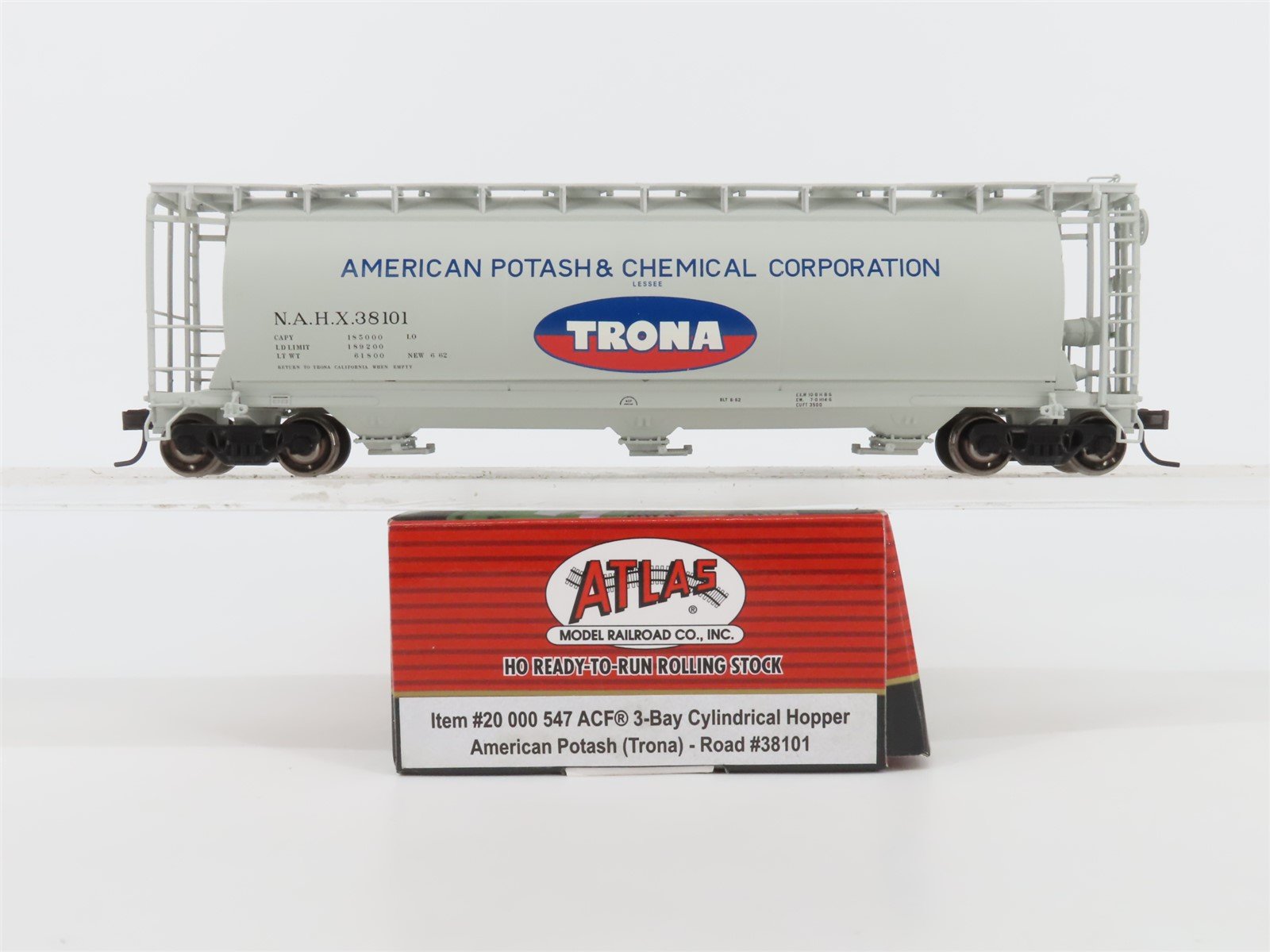HO Scale Atlas 20000547 NAHX Trona 3-Bay Cylindrical Hopper #38101