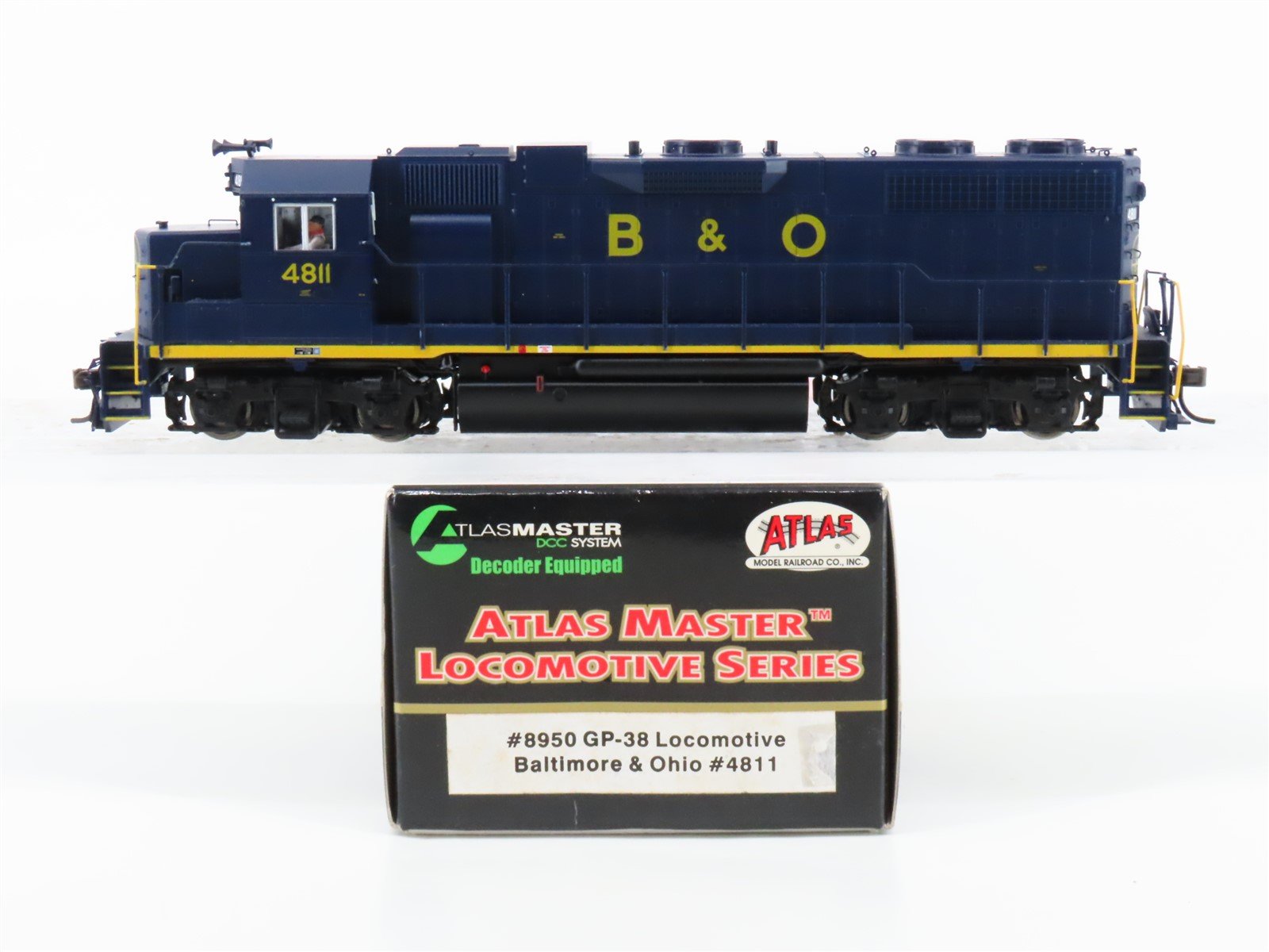 HO Scale Atlas Master 8950 B&O Baltimore & Ohio EMD GP38 Diesel #4811 w/ DCC