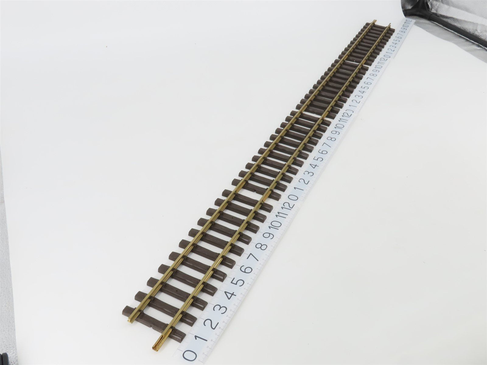 G Scale LGB 10610 1200mm Straight Track 6-Pieces w/Wood Ruler