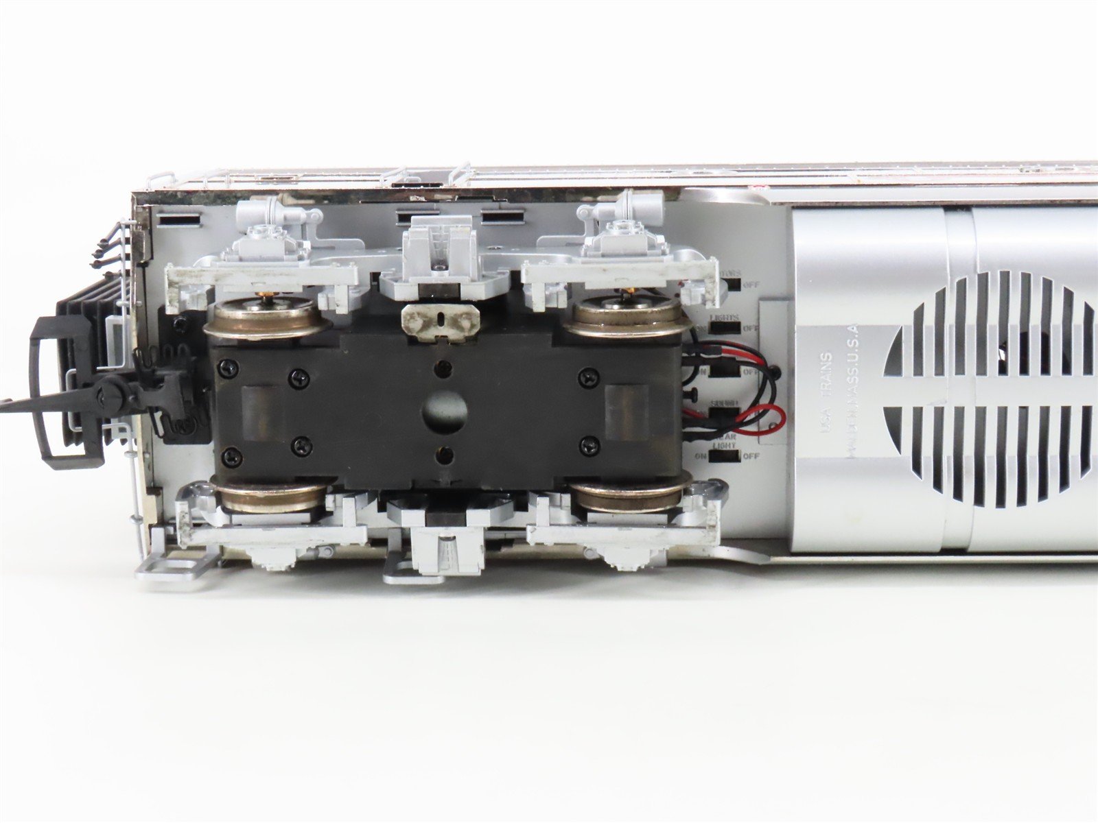 G Scale USA Trains R22282 ATSF Santa Fe F7 A/B Diesel Locomotive Set w/Sound