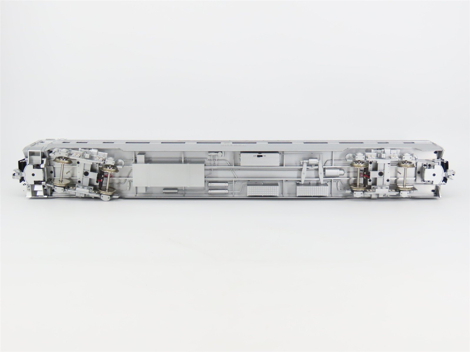 G Scale USA Trains R31001 ATSF Santa Fe Super Chief Coach Passenger #3187