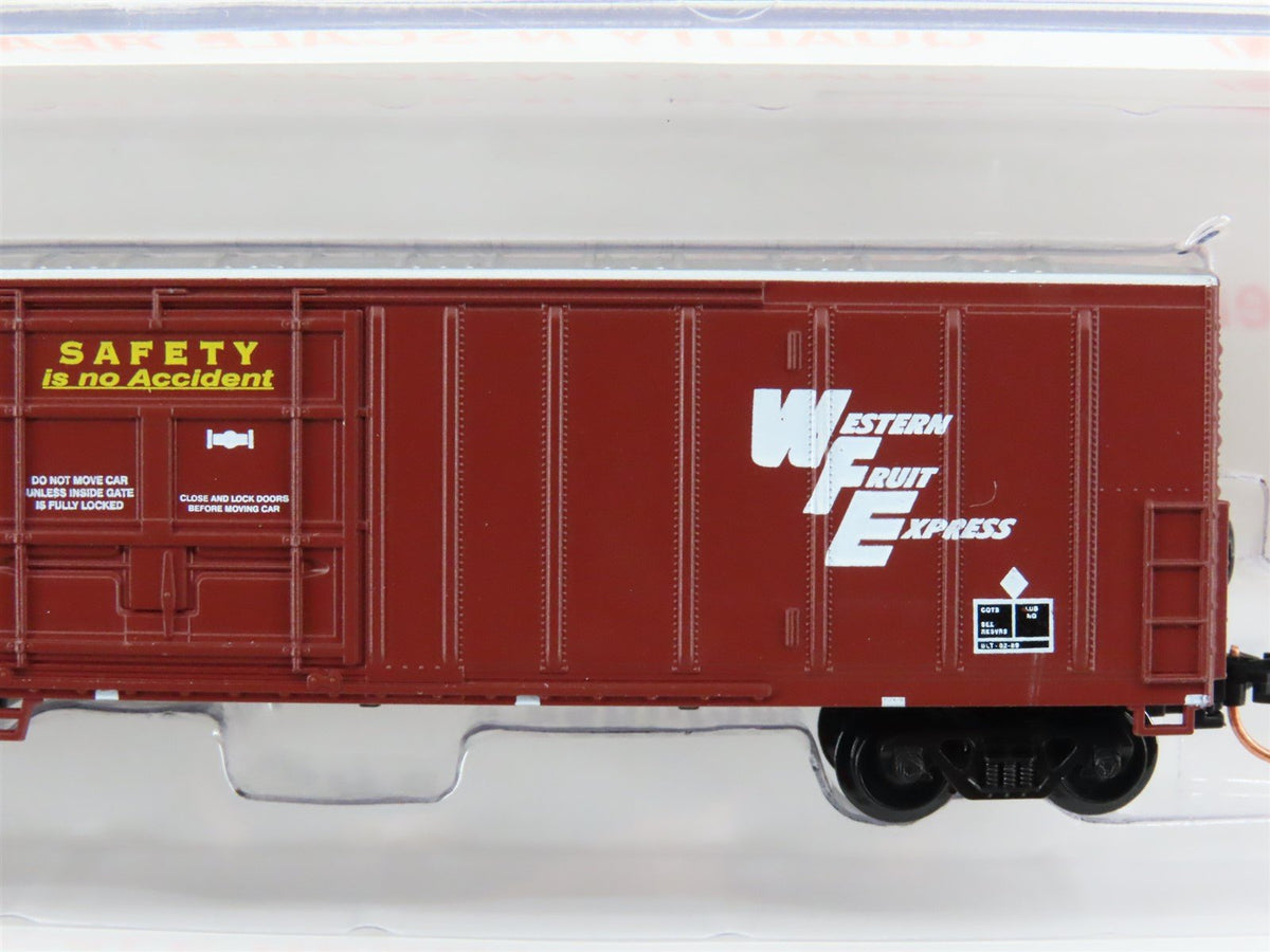 N Roundhouse 84206 BNSF Western Fruit Express 57&#39; Mech Reefer #799039 UPGRADED