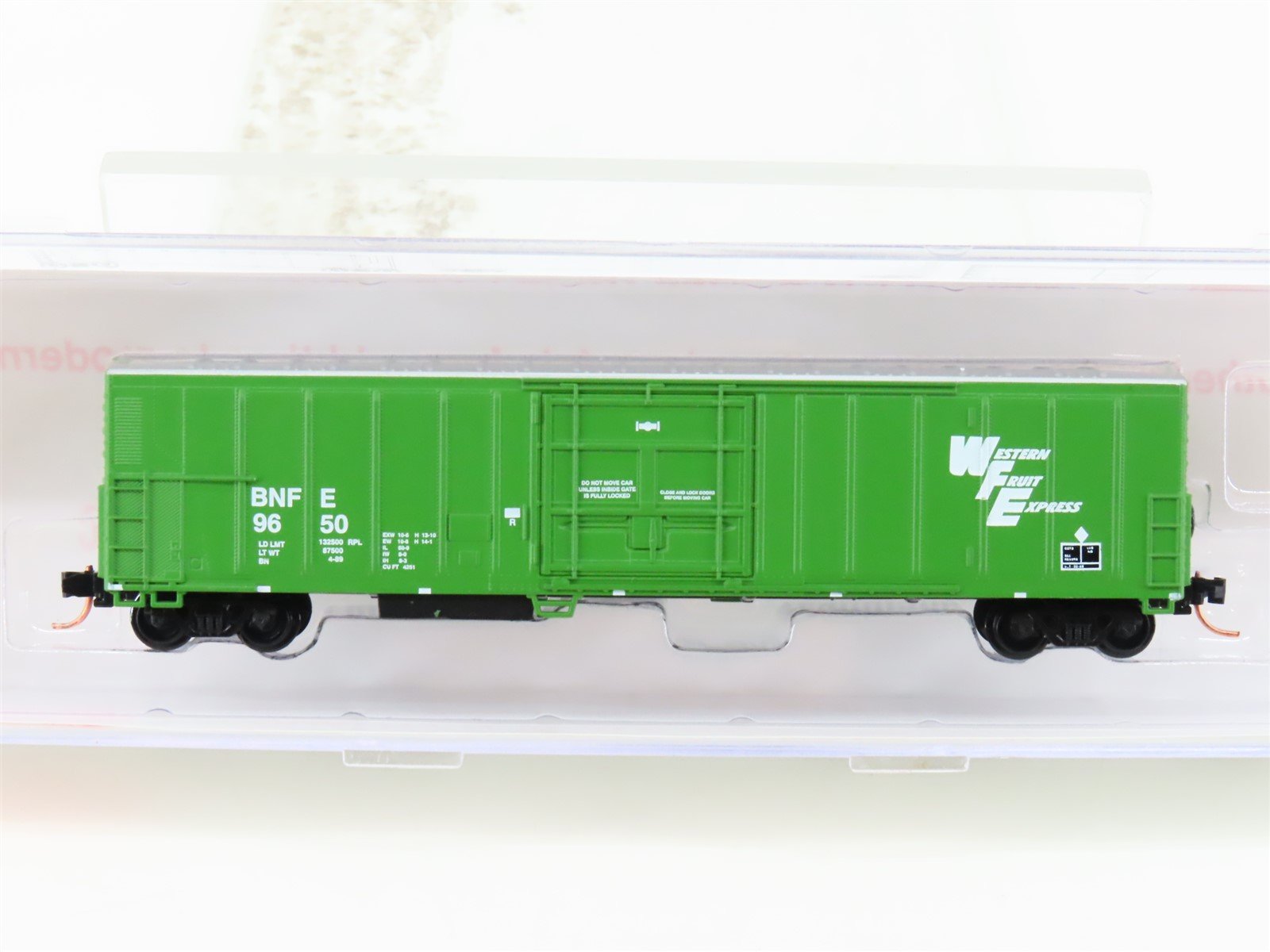N Roundhouse 84208 BNFE Western Fruit Express 57' Mech Reefer #9638 UPGRADED