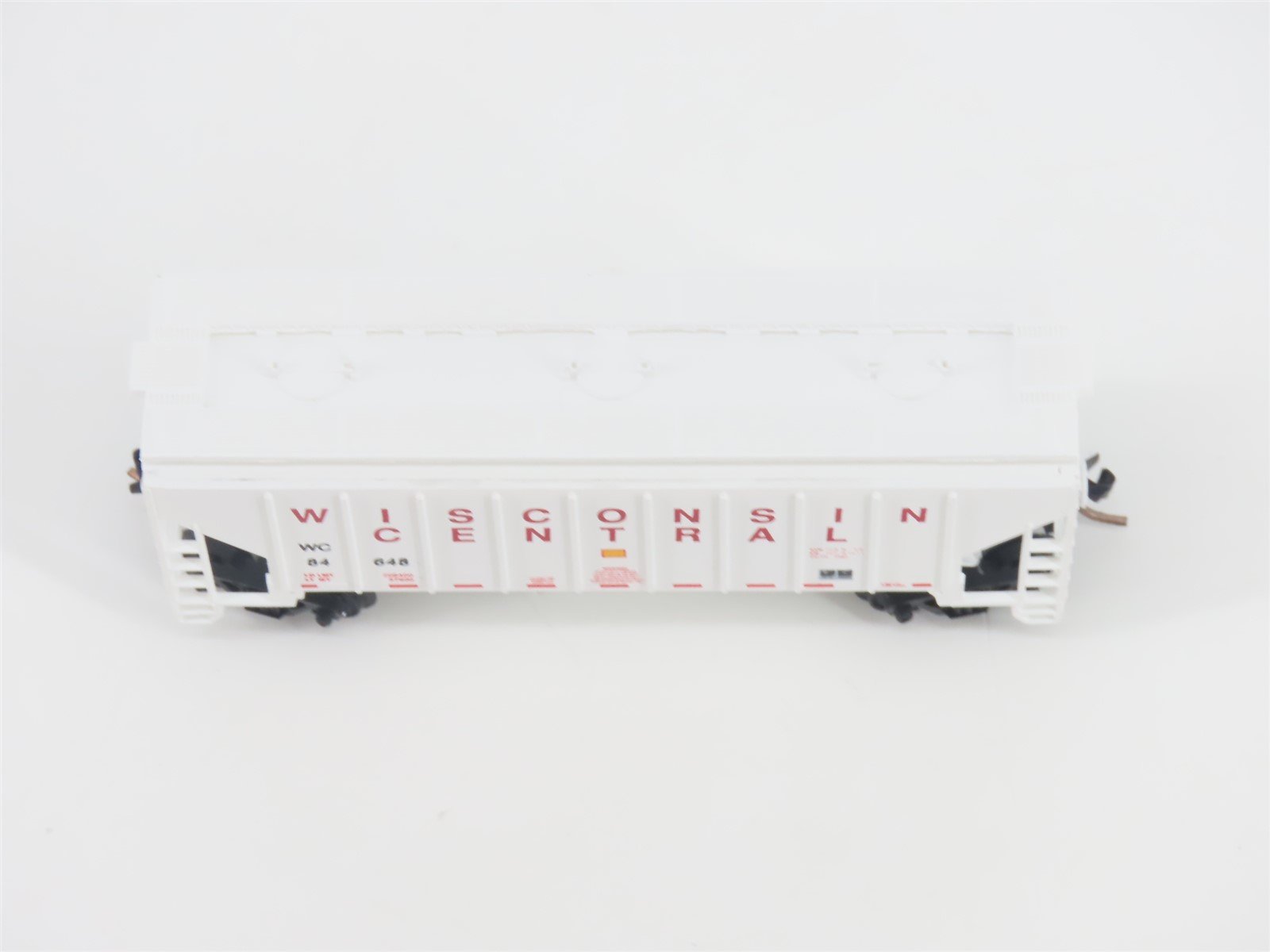 N Scale Red Caboose RN-15016-10 WC Wisconsin Central 2-Bay Hopper #84648