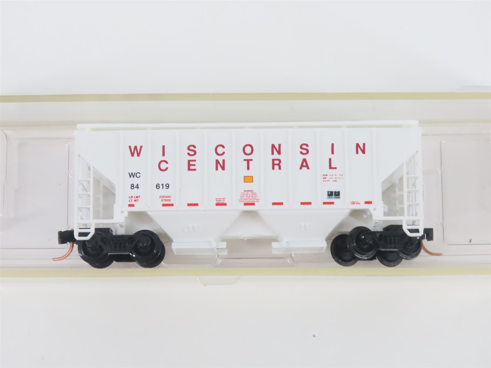 N Scale Red Caboose RN-15016-8 WC Wisconsin Central 2-Bay Covered Hopper #84619