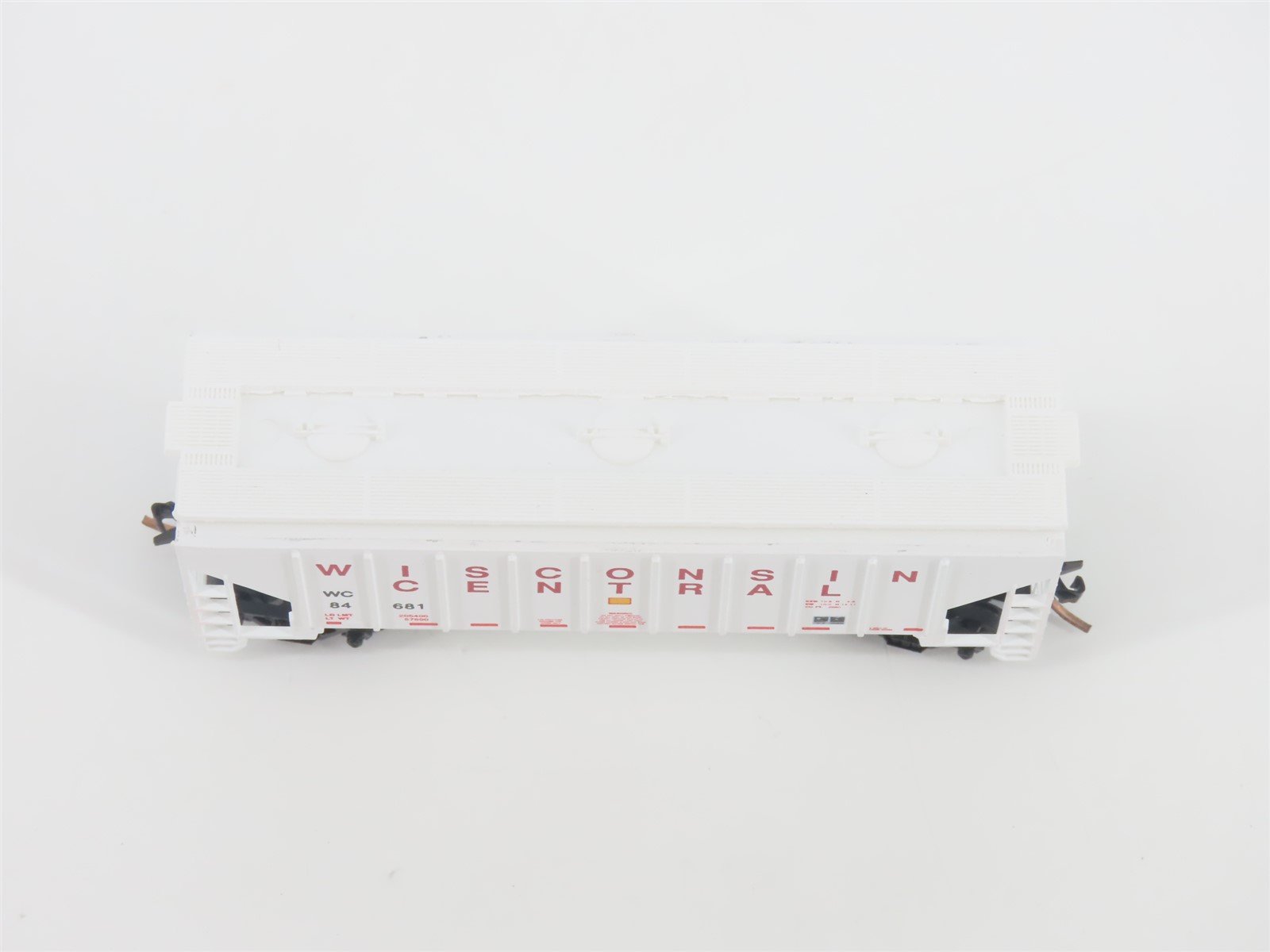 N Scale Red Caboose RN-15016-12 WC Wisconsin Central 2-Bay Covered Hopper #84681