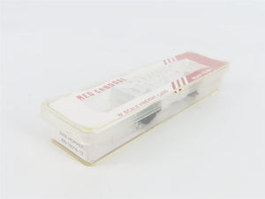 N Scale Red Caboose RN-15016-12 WC Wisconsin Central 2-Bay Covered Hopper #84681