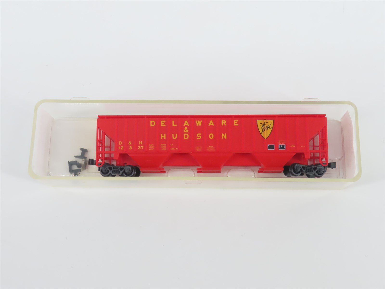 N Scale Red Caboose RN-15626-4 D&H Delaware & Hudson 3-Bay Hopper #12337