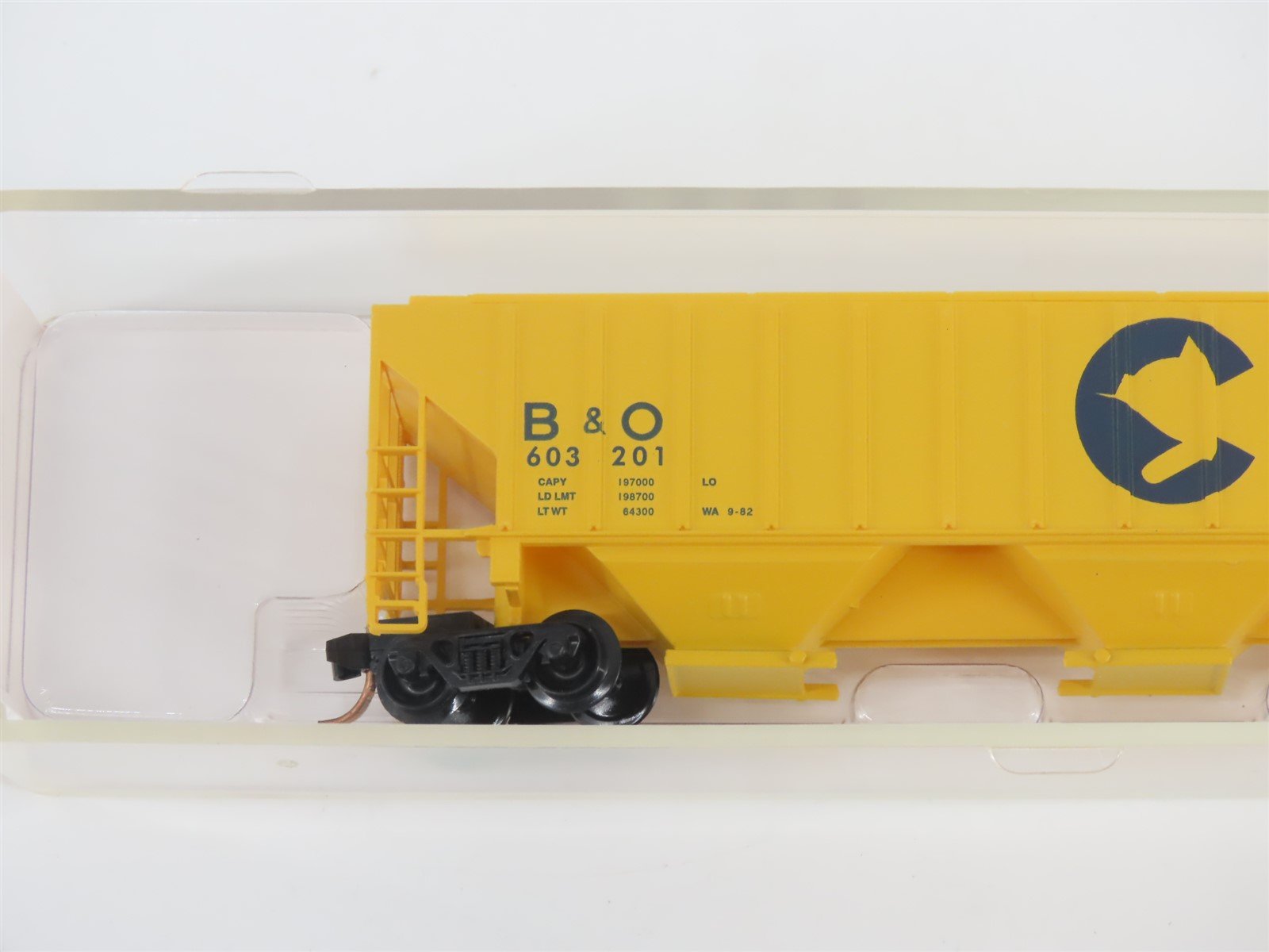 N Scale Red Caboose RN-15424-4 B&O Chessie System 3-Bay Covered Hopper #603201