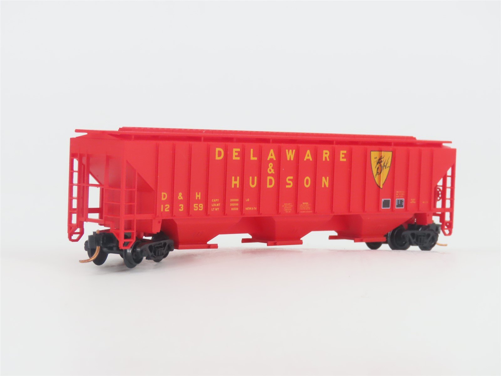N Scale Red Caboose RM-25626-6 D&H Delaware & Hudson 3-Bay Covered Hopper #12359