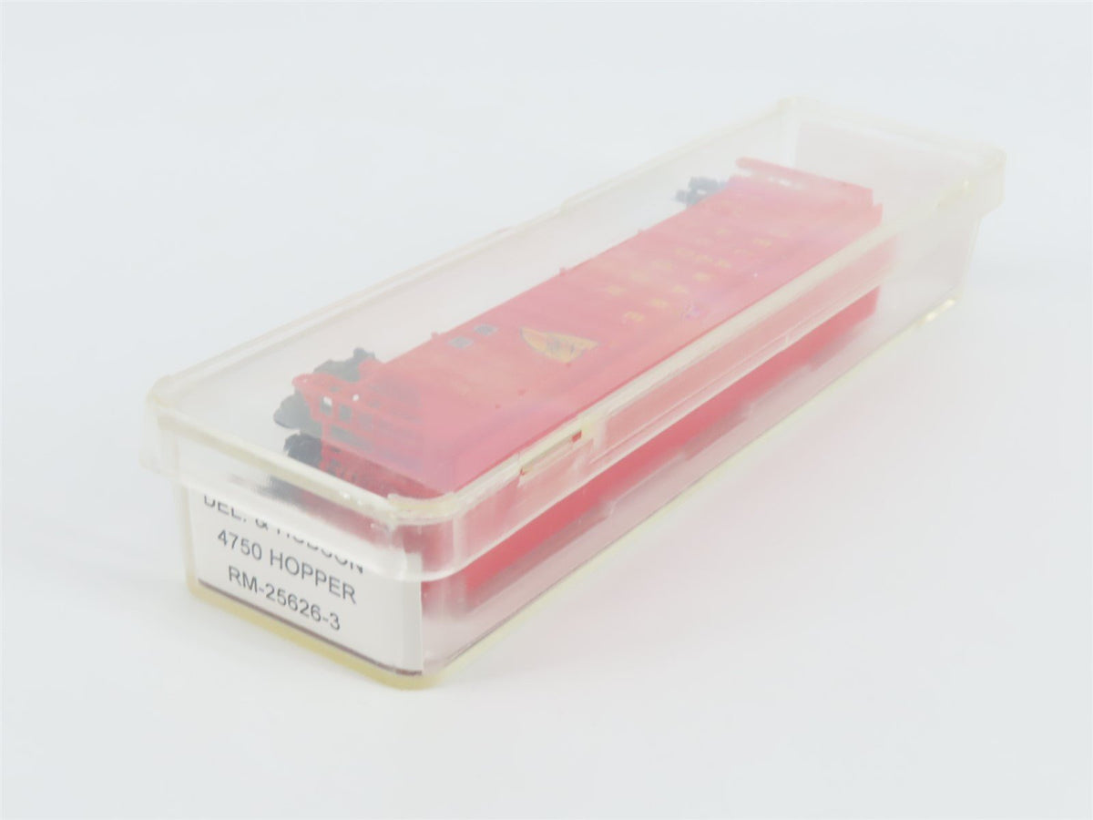 N Scale Red Caboose RM-25626-3 D&amp;H Delaware &amp; Hudson 3-Bay Hopper #12324