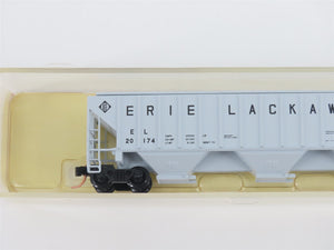 N Scale Red Caboose RN-15422-2 EL Erie Lackawanna 3-Bay Covered Hopper #20174