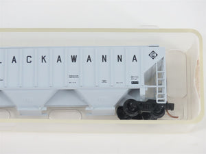N Scale Red Caboose RN-15422-1 EL Erie Lackawanna 3-Bay Covered Hopper #20151