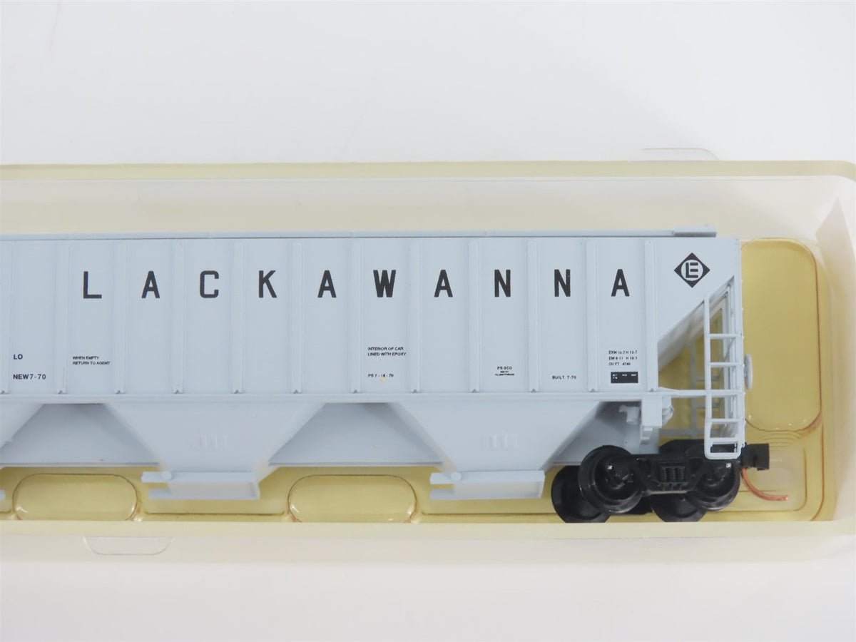 N Scale Red Caboose RN-15422-6 EL Erie Lackawanna 3-Bay Covered Hopper #20275