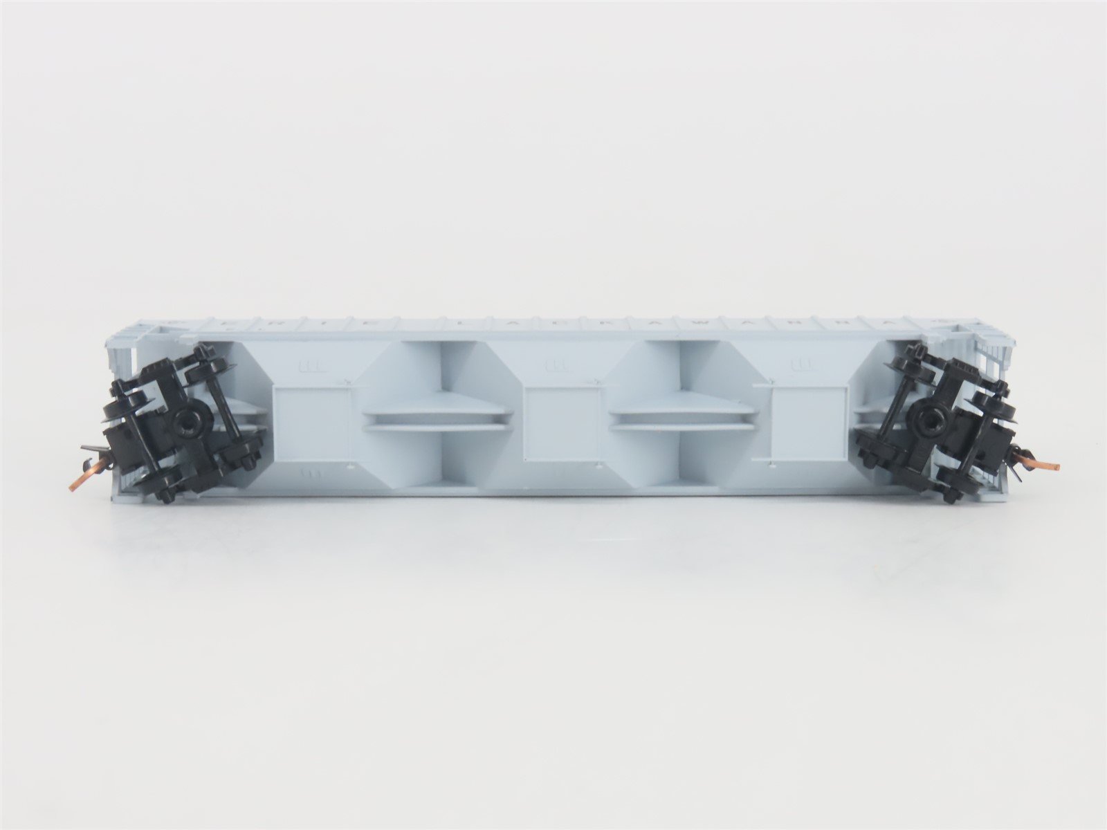 N Scale Red Caboose RN-15422-6 EL Erie Lackawanna 3-Bay Covered Hopper #20275