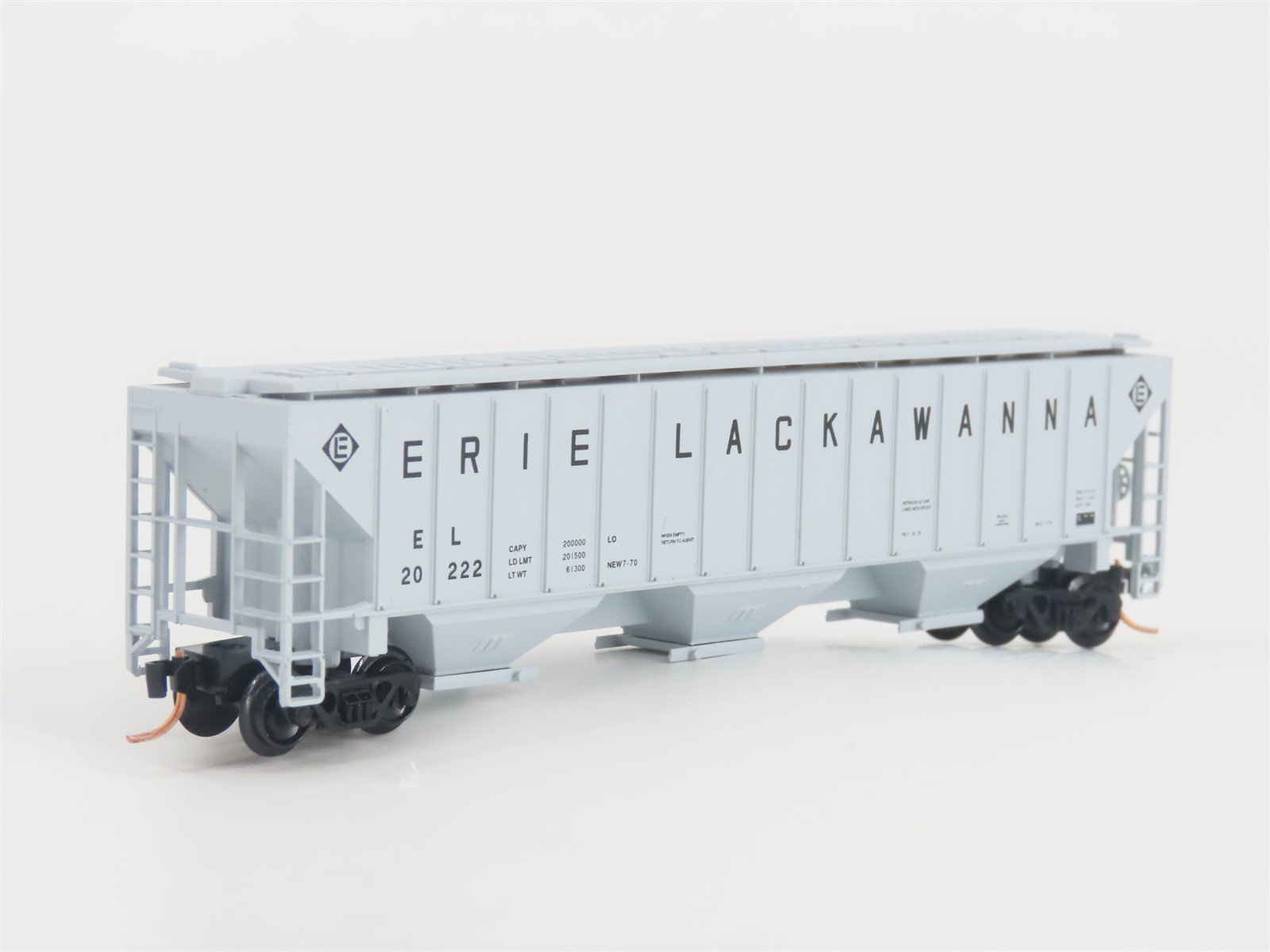 N Scale Red Caboose RN-15422-5 EL Erie Lackawanna 3-Bay Covered Hopper #20222