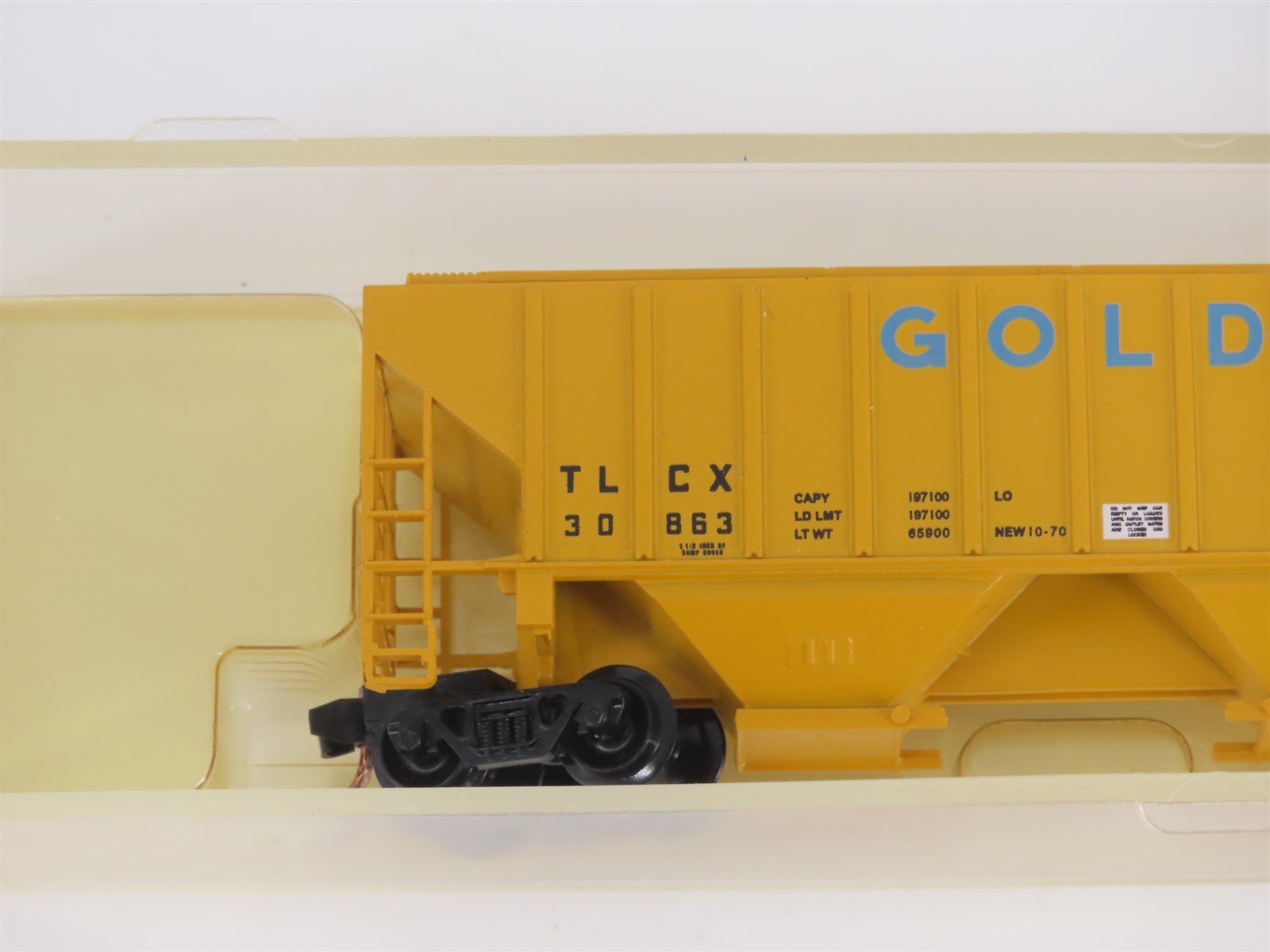 N Scale Red Caboose RN-15420 TLCX Gold Kist 3-Bay Covered Hopper #30863