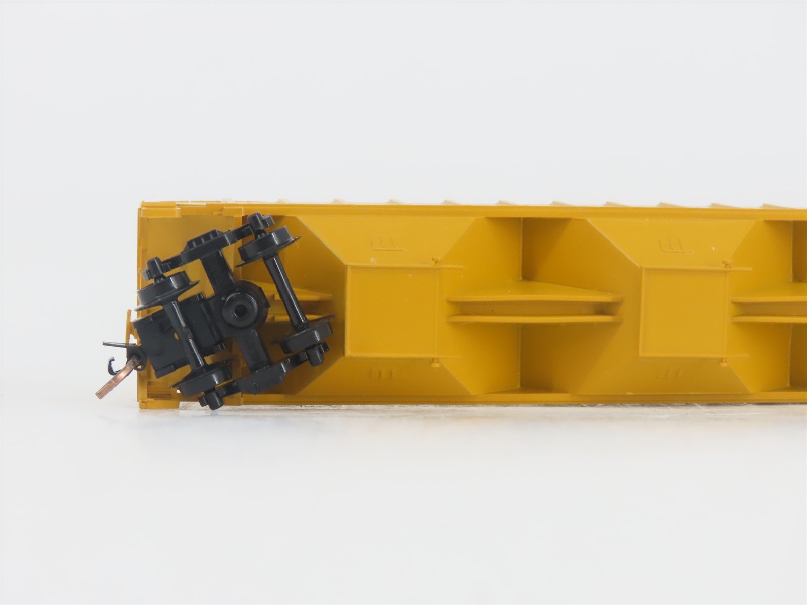 N Scale Red Caboose RN-15420 TLCX Gold Kist 3-Bay Covered Hopper #30863