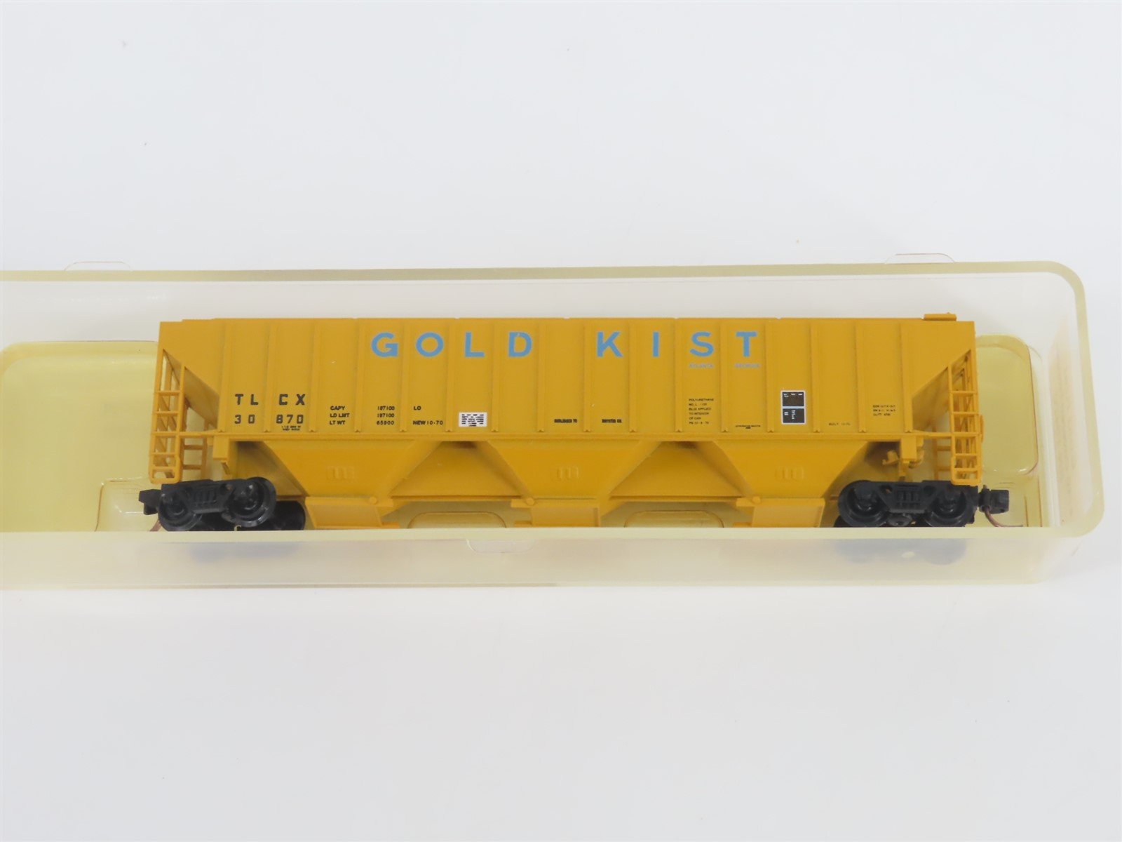 N Scale Red Caboose RN-15420 TLCX Gold Kist 3-Bay Covered Hopper #30870