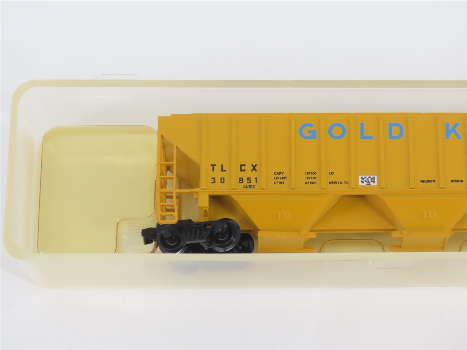 N Scale Red Caboose RN-15420 Gold Kist 3-Bay Covered Hopper #30851