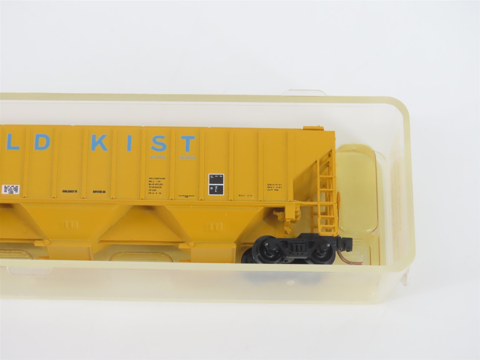 N Scale Red Caboose RN-15420 Gold Kist 3-Bay Covered Hopper #30851