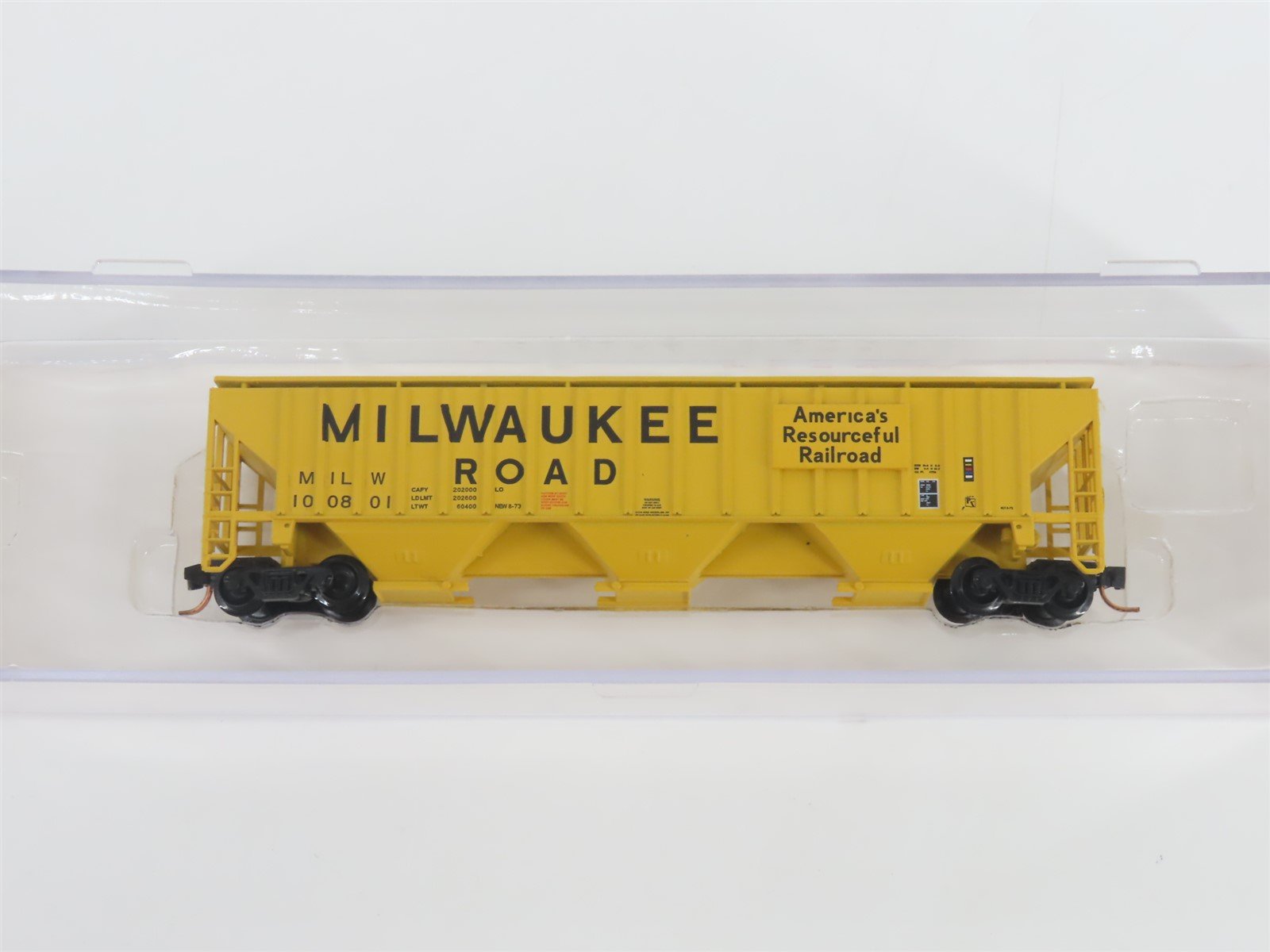 N Scale Red Caboose RM-25628-4 MILW Milwaukee Road 3-Bay Covered Hopper #100801