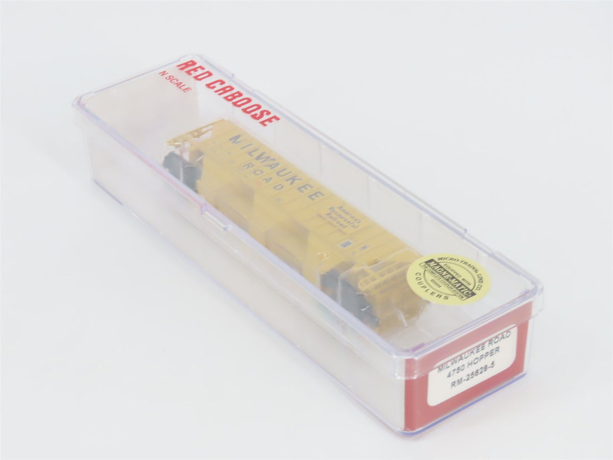 N Scale Red Caboose RM-25628-5 MILW Milwaukee Road 3-Bay Covered Hopper #100912