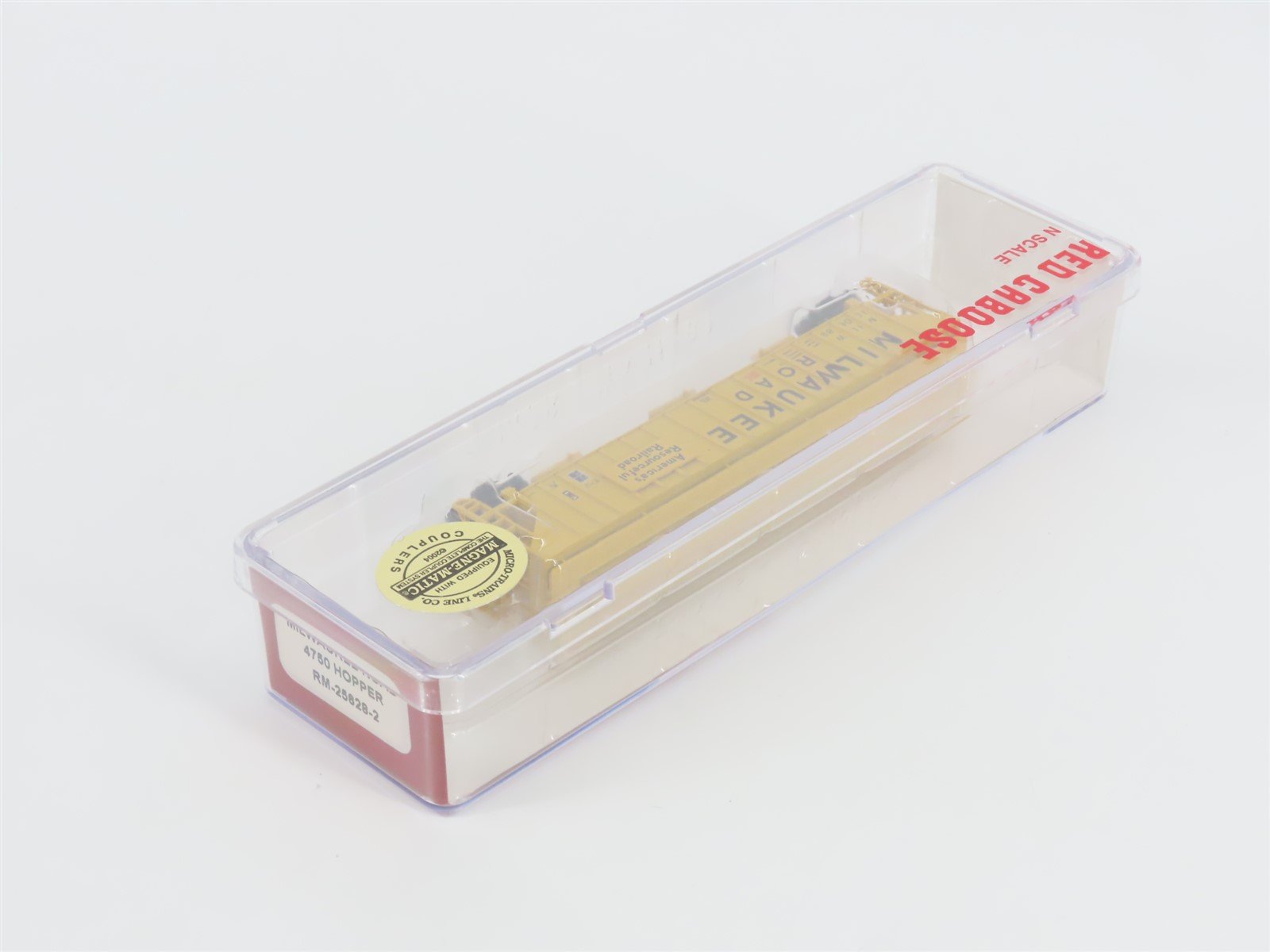 N Scale Red Caboose RM-25628-2 MILW Milwaukee Road 3-Bay Covered Hopper #100689