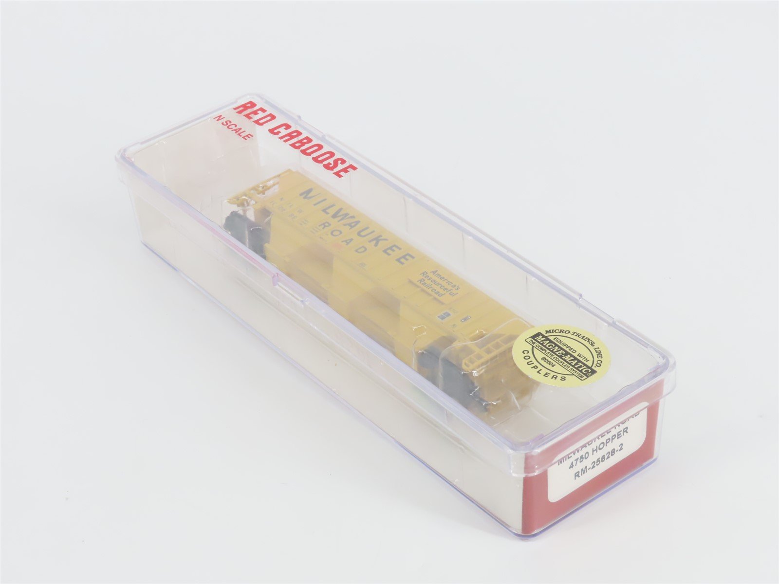 N Scale Red Caboose RM-25628-2 MILW Milwaukee Road 3-Bay Covered Hopper #100689