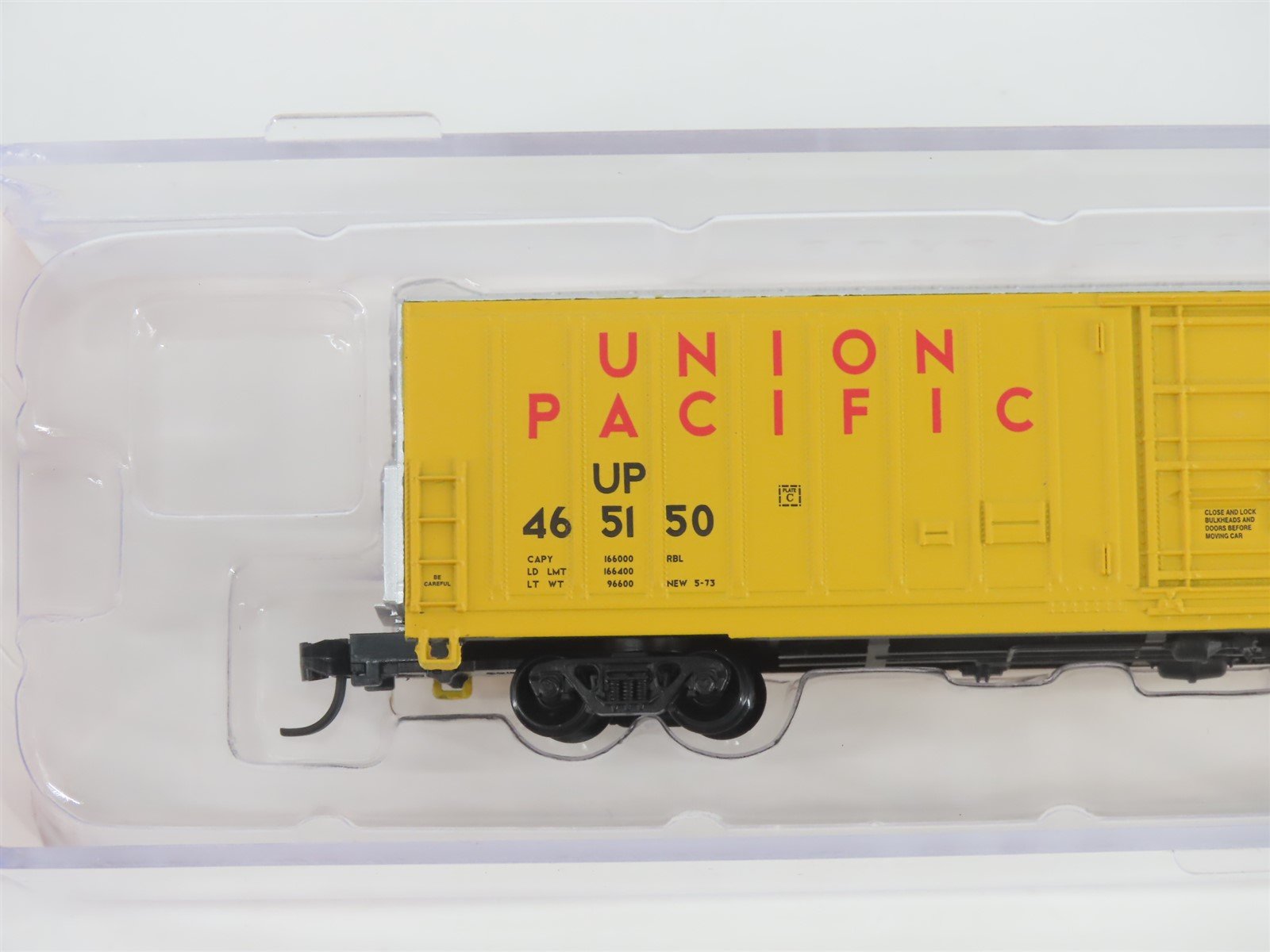 N Scale Red Caboose RN-17217 UP Union Pacific 62' Insulated Box Car #465150