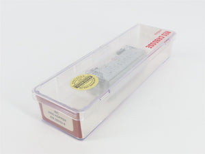 N Scale Red Caboose RM-25032-8 WC Wisconsin Central 2-Bay Covered Hopper #84884