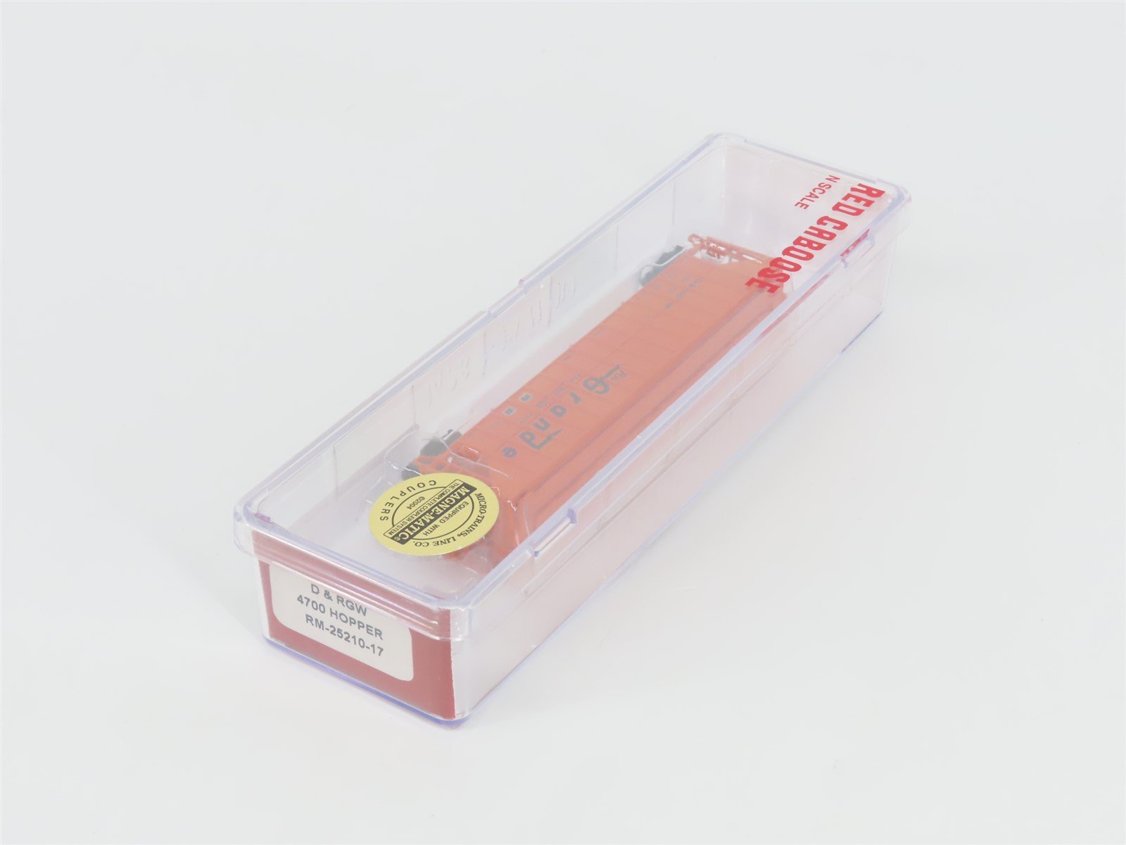 N Scale Red Caboose RM-25210-17 D&RGW Rio Grande 3-Bay Covered Hopper #15626