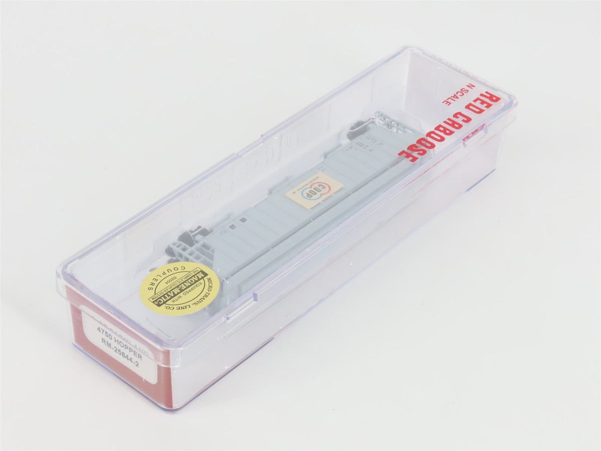 N Scale Red Caboose RM-25644-2 FLIX Farmland 3-Bay Covered Hopper #3052