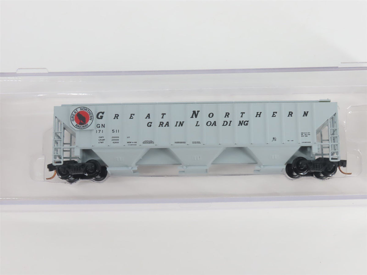N Scale Red Caboose RM-25410-2 GN Great Northern 3-Bay Covered Hopper #171511