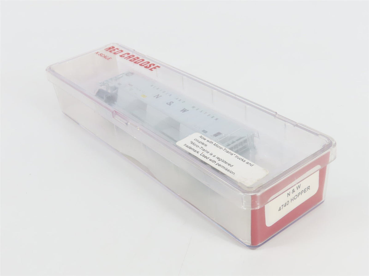 N Scale Red Caboose RM-25428-4 N&amp;W Norfolk &amp; Western 3-Bay Hopper #176673