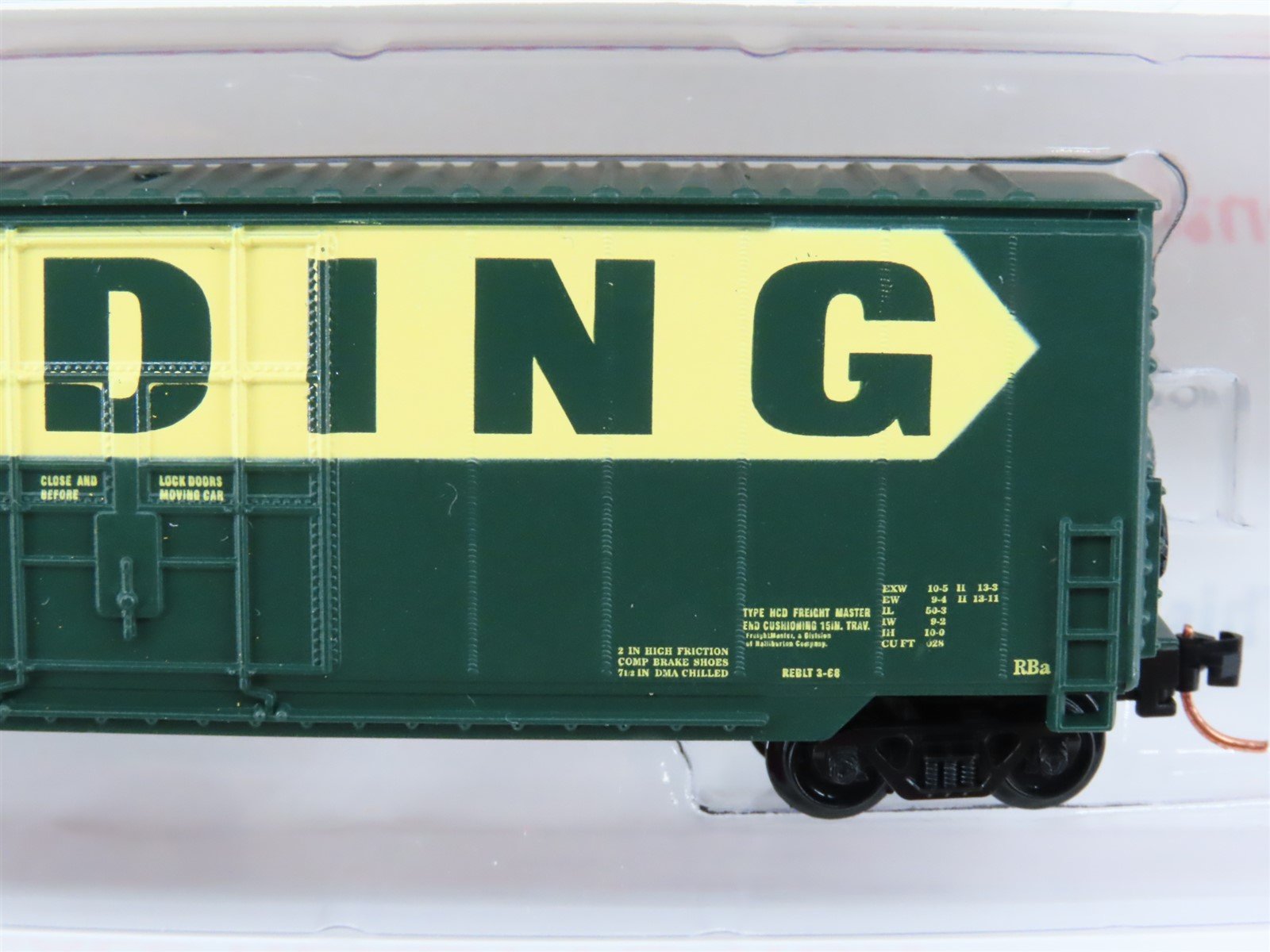 N Scale Roundhouse 82015 RDG Reading 50' Hi-Cube Boxcar #17163 UPGRADED