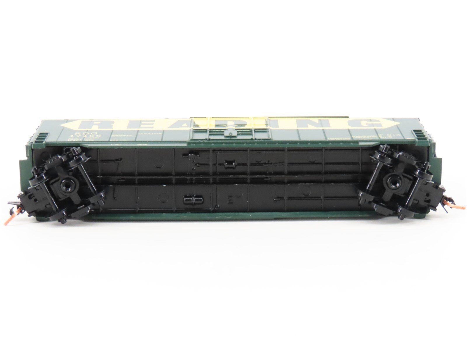 N Scale Roundhouse 82015 RDG Reading 50' Hi-Cube Boxcar #17163 UPGRADED