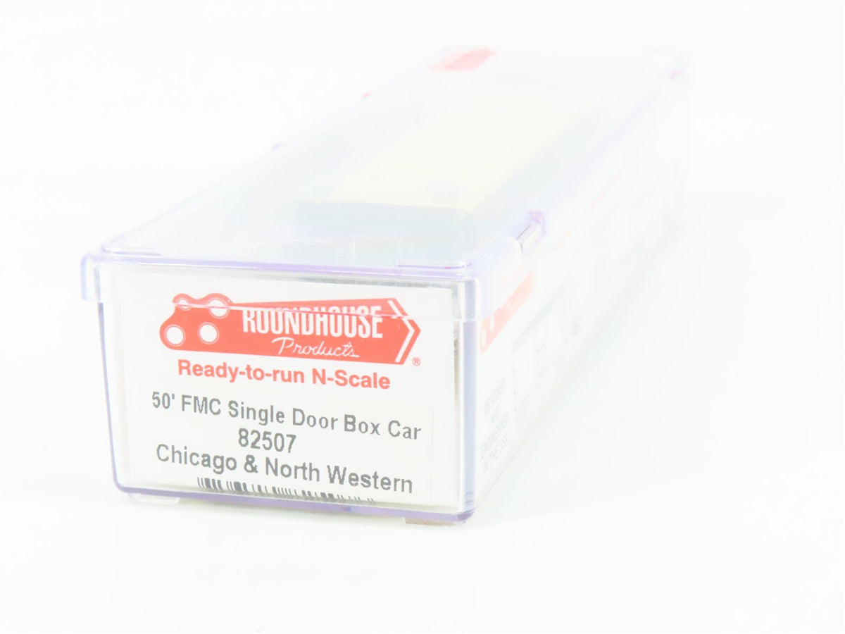 N Scale Roundhouse 82507 CNW Railway 50&#39; FMC Single Door Boxcar #155234 UPGRADED