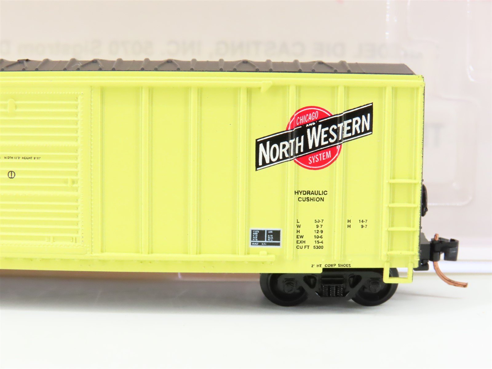 N Scale Roundhouse 82507 CNW Railway 50' FMC Single Door Boxcar #155238 UPGRADED
