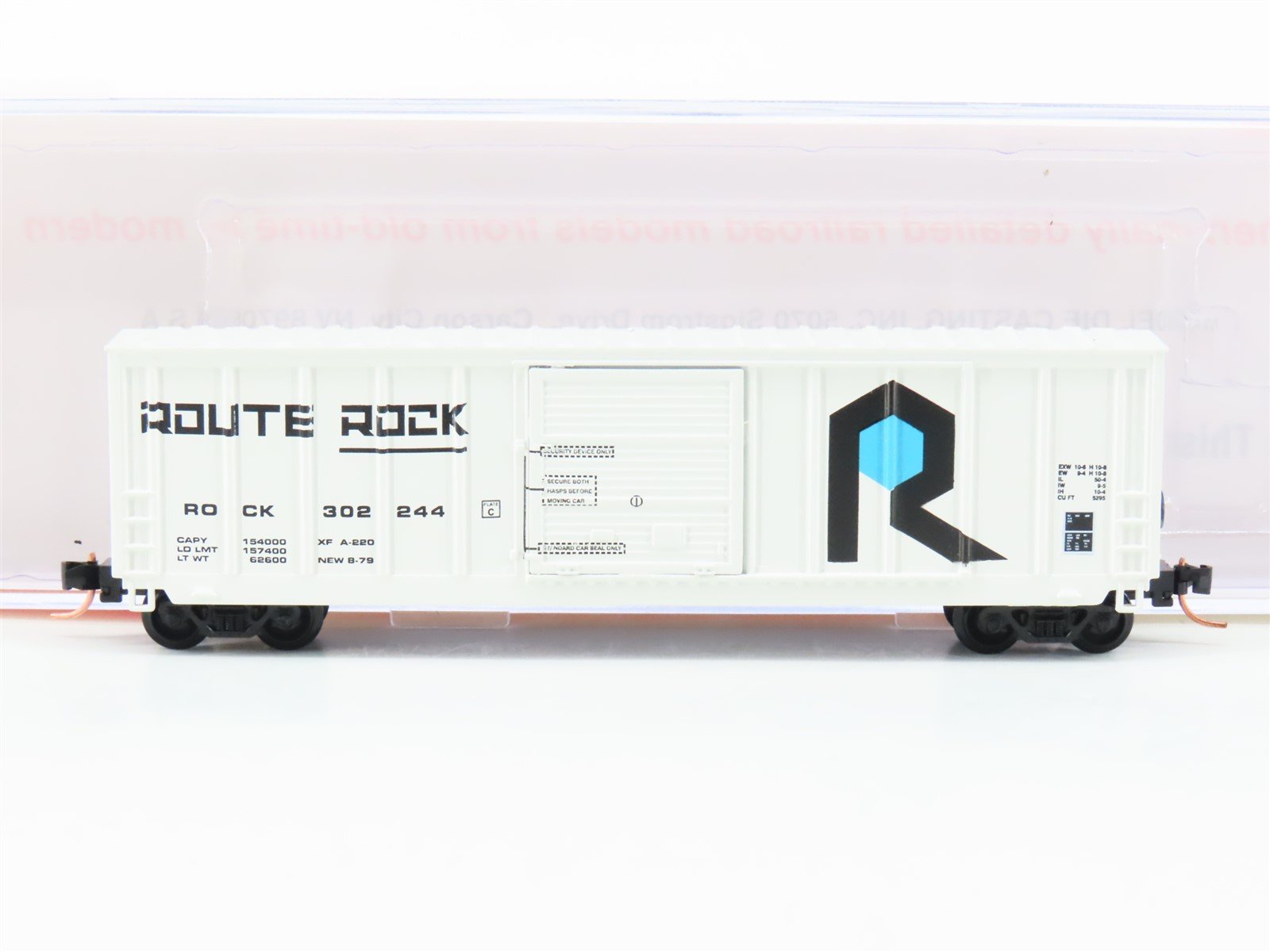 N Scale Roundhouse 81601 ROCK Rock Island 50' PS Boxcar #302244 UPGRADED