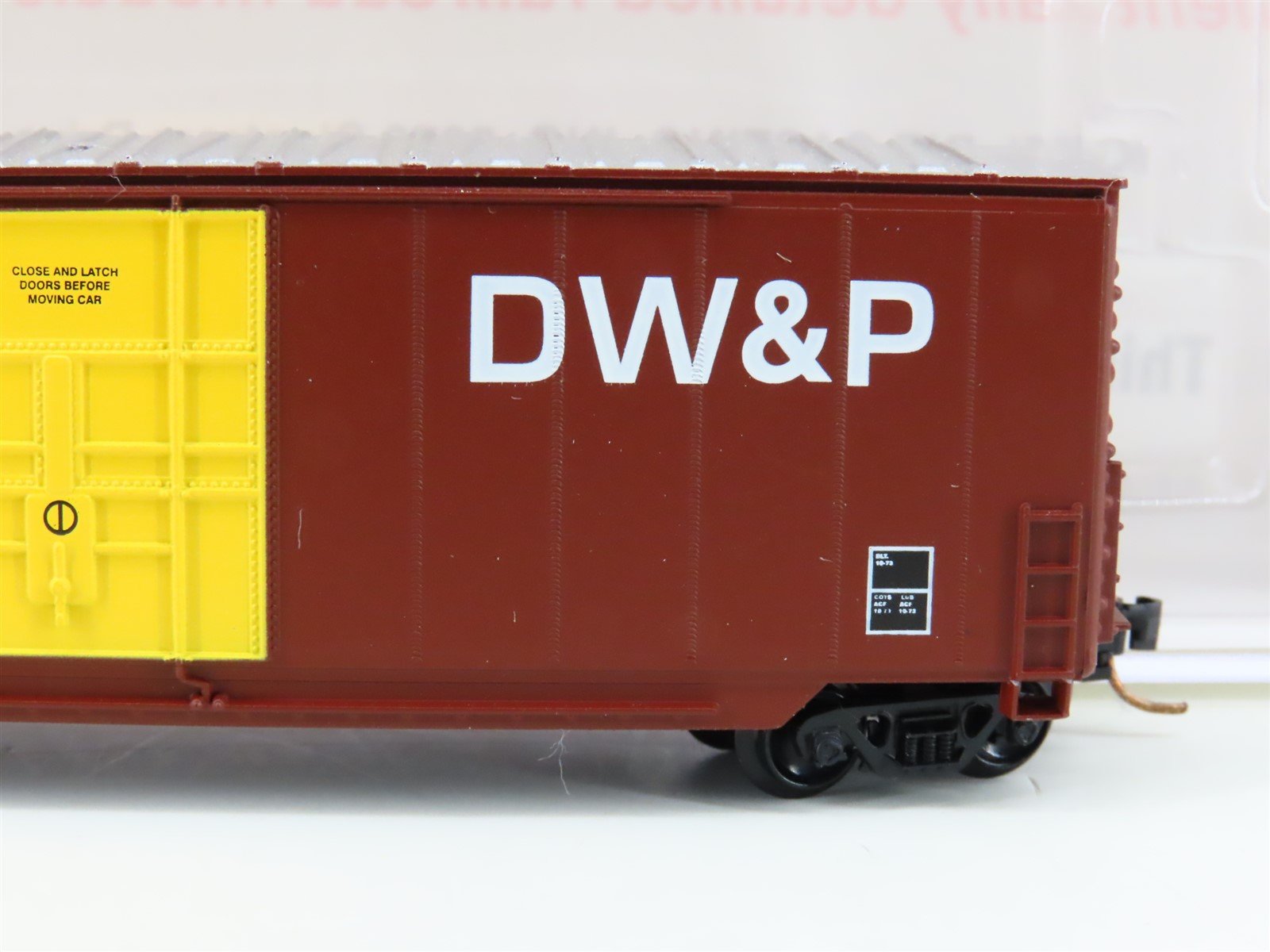 N Scale Roundhouse 82001 DWP Railway 50' Hi-Cube Boxcar #403638 UPGRADED
